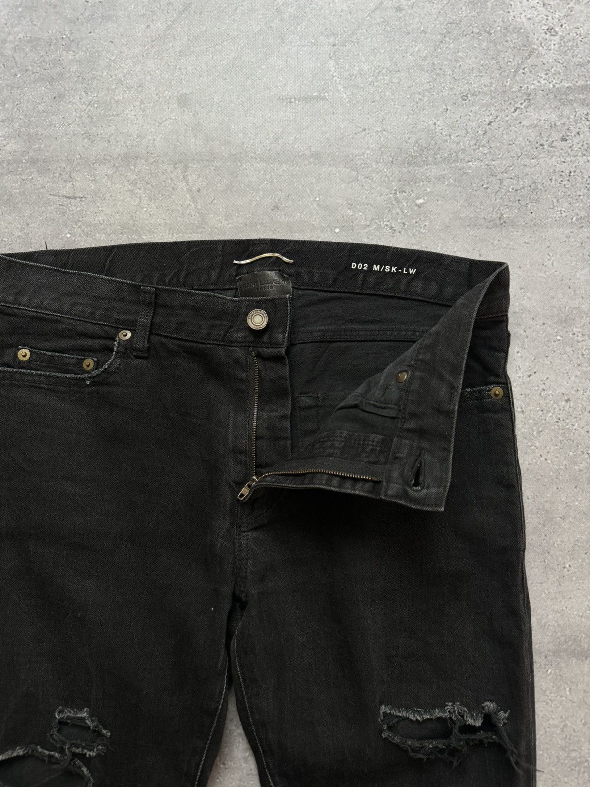 Saint Laurent Paris Saint Laurent 2015 D02 Japan Slim Distressed Jeans Pants Size US 31 - 5 Thumbnail
