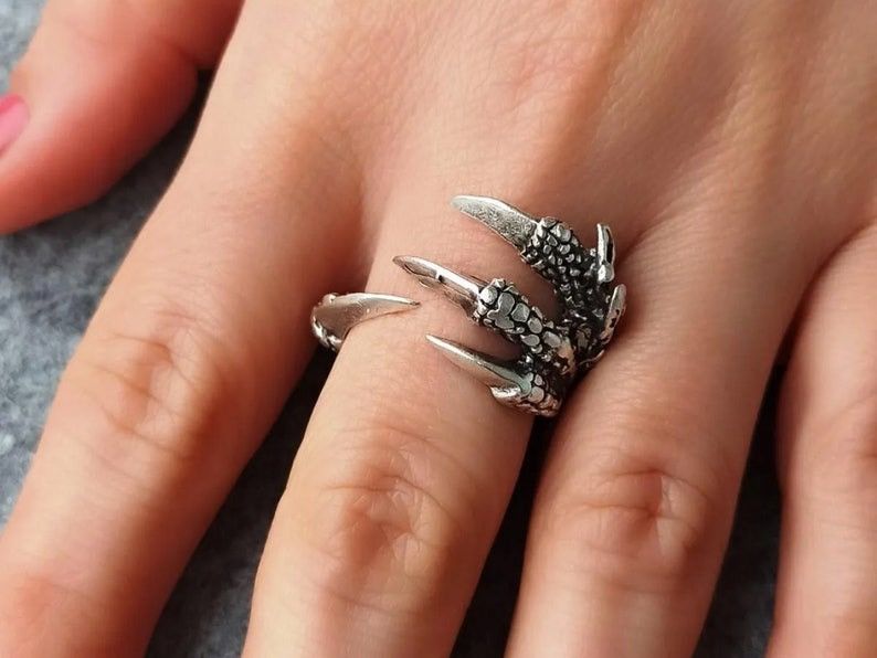 Jewelry Goth Dragon Claw Ring Size ONE SIZE - 1 Thumbnail