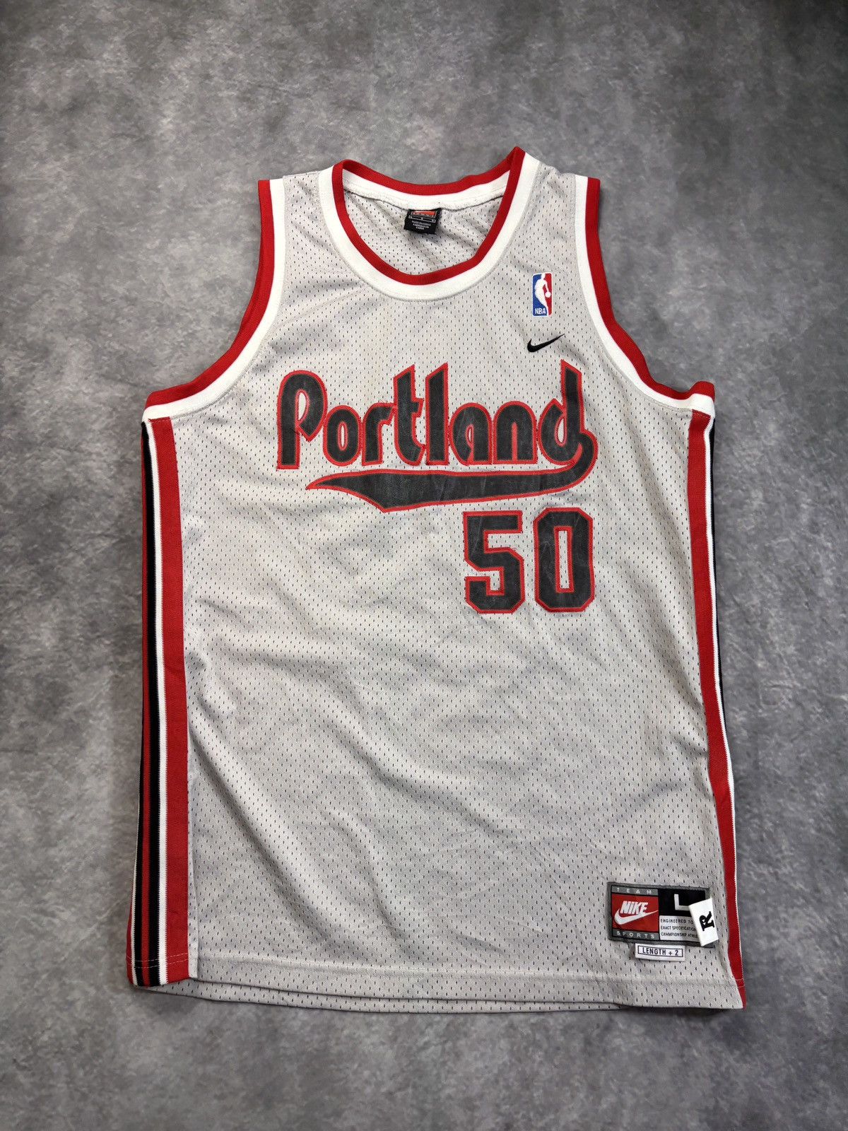 Nike Vintage Portland Trailblazers Jersey 2000s NBA Randolph Gray Size US L / EU 52-54 / 3 - 14 Thumbnail