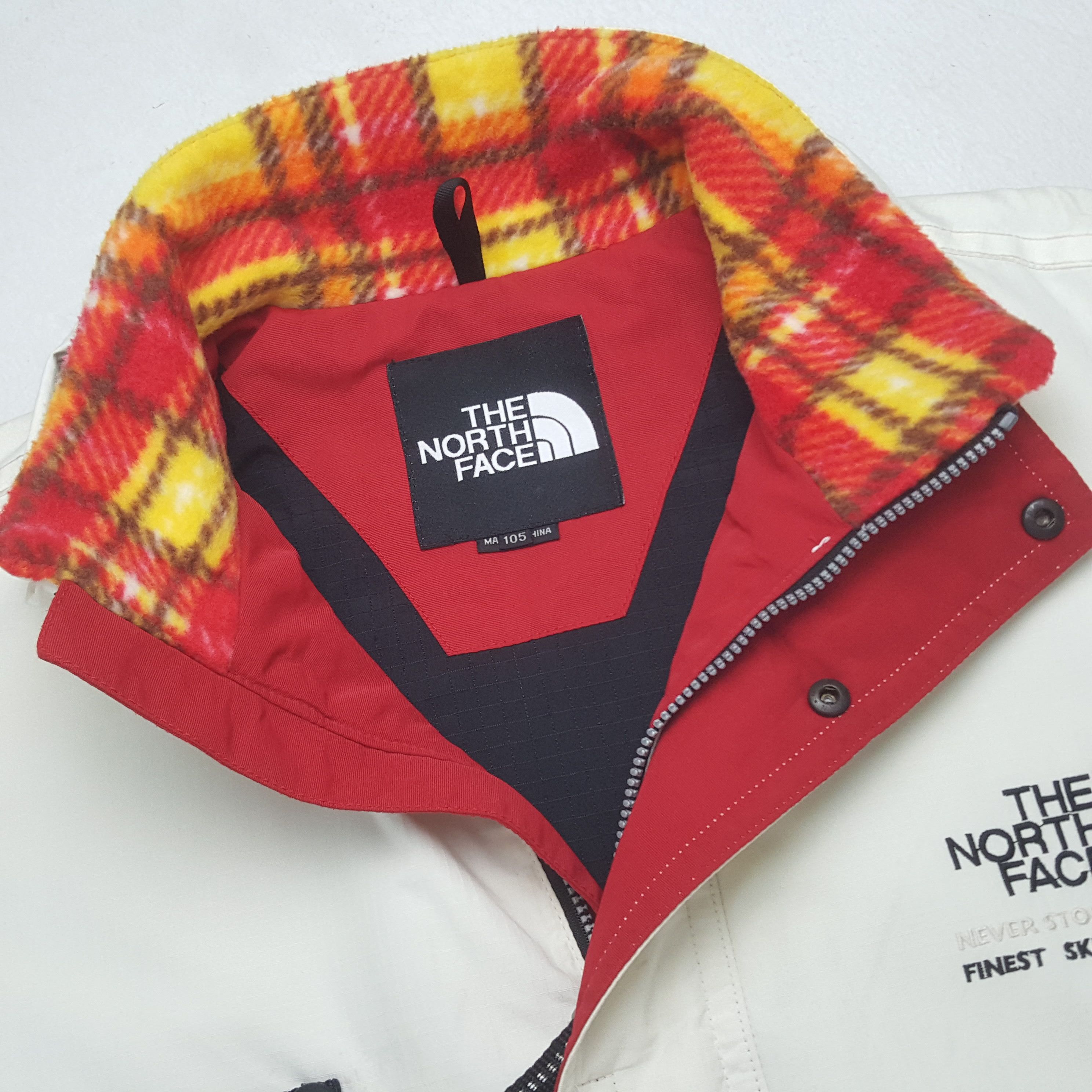 The North Face Vintage The North Face Outdoor Activity Jacket RR8 Size US XL / EU 56 / 4 - 5 Thumbnail