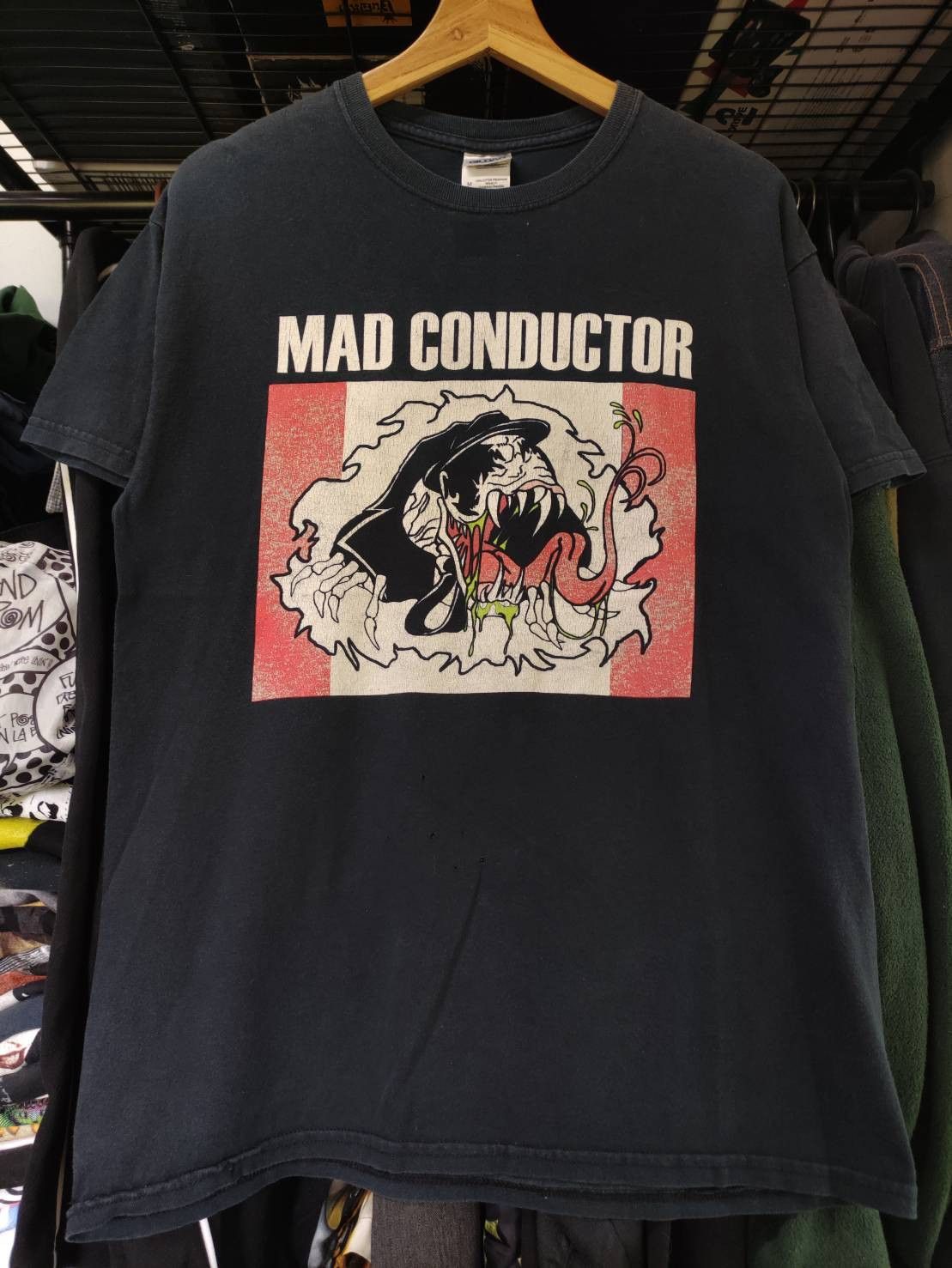 Band Tees Vtg 00's Mad Conductor Venom Parody Powell T-Shirt Size US M / EU 48-50 / 2 - 2 Thumbnail