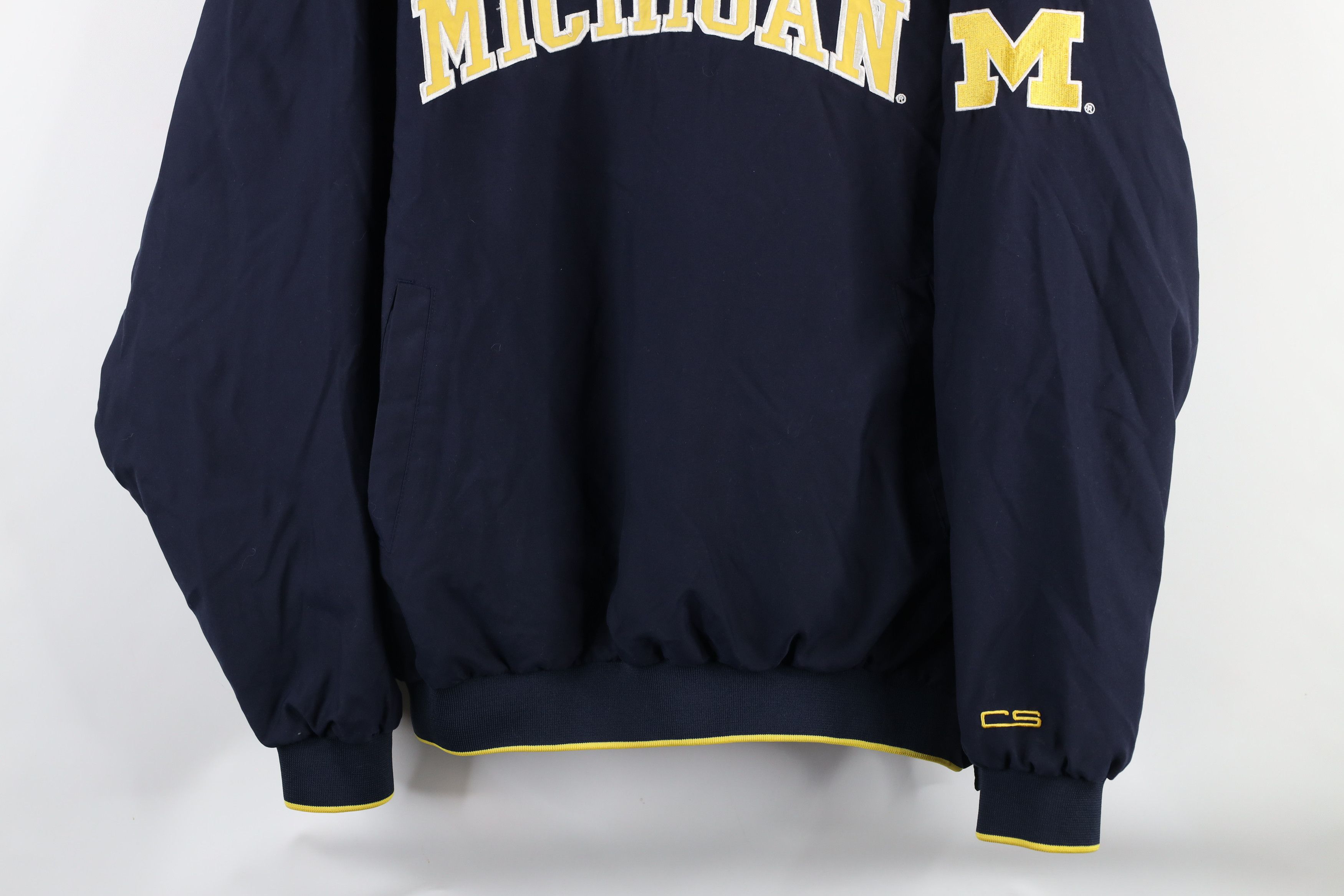 Vintage Vintage 90s Out University of Michigan Pullover Jacket Blue Size US M / EU 48-50 / 2 - 3 Thumbnail