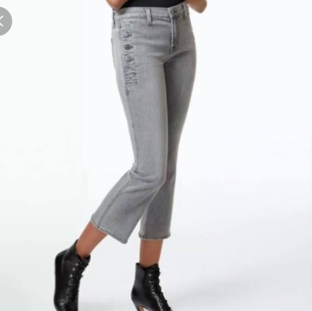 J Brand J BRAND Zion 3 Button Capri Gray Jeans Size 26 Size 28" / US 6 / IT 42 - 1 Thumbnail