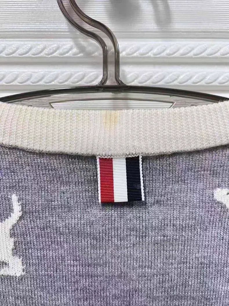 Thom Browne Thom Browne Light Gray Dog Pattern Knit Sweater Wool Cardi Size US M / EU 48-50 / 2 - 7 Thumbnail