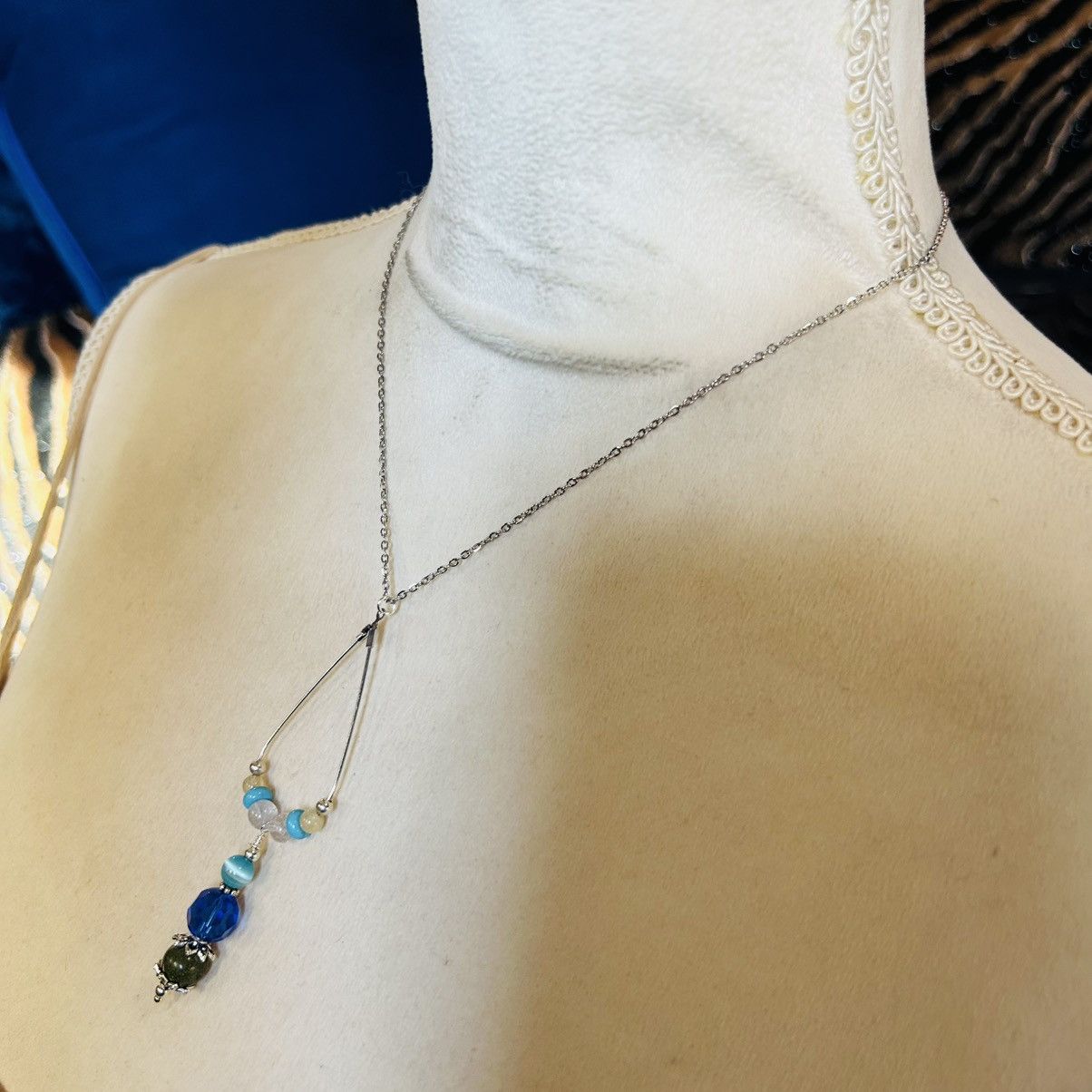 Handmade Handcrafted vintage bead changeable charm pendant necklace Size ONE SIZE - 3 Thumbnail