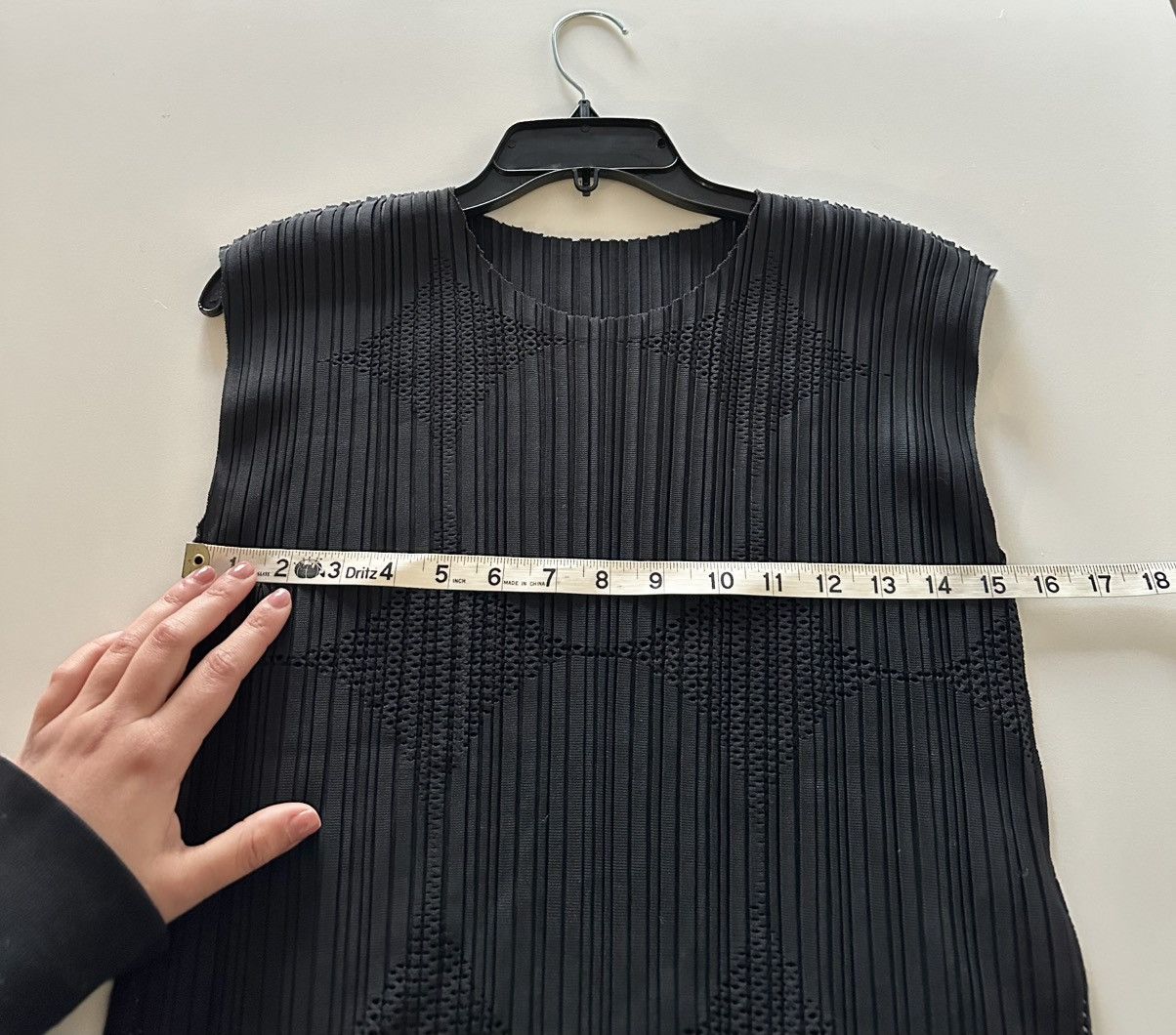 Pleats Please Issey Miyake Rare Issey Miyake Pleats Please Perforated Diamond Print top Size ONE SIZE - 3 Thumbnail