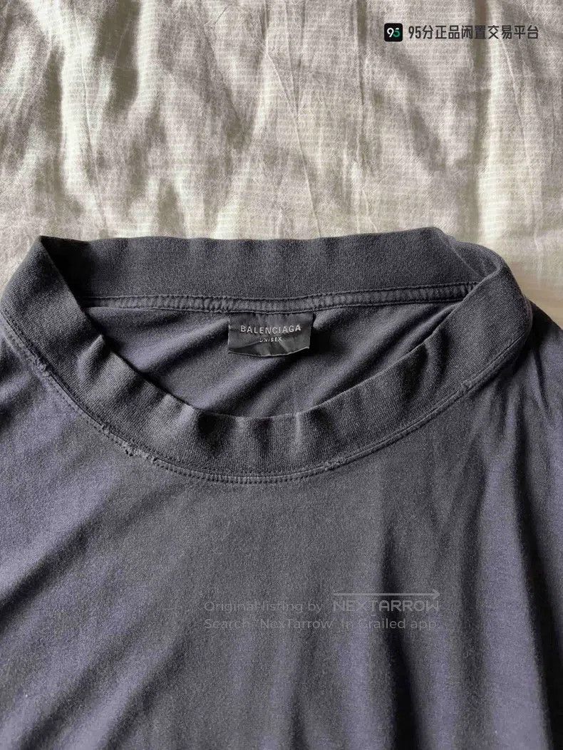Balenciaga Balenciaga T-Shirt Size US S / EU 44-46 / 1 - 5 Thumbnail