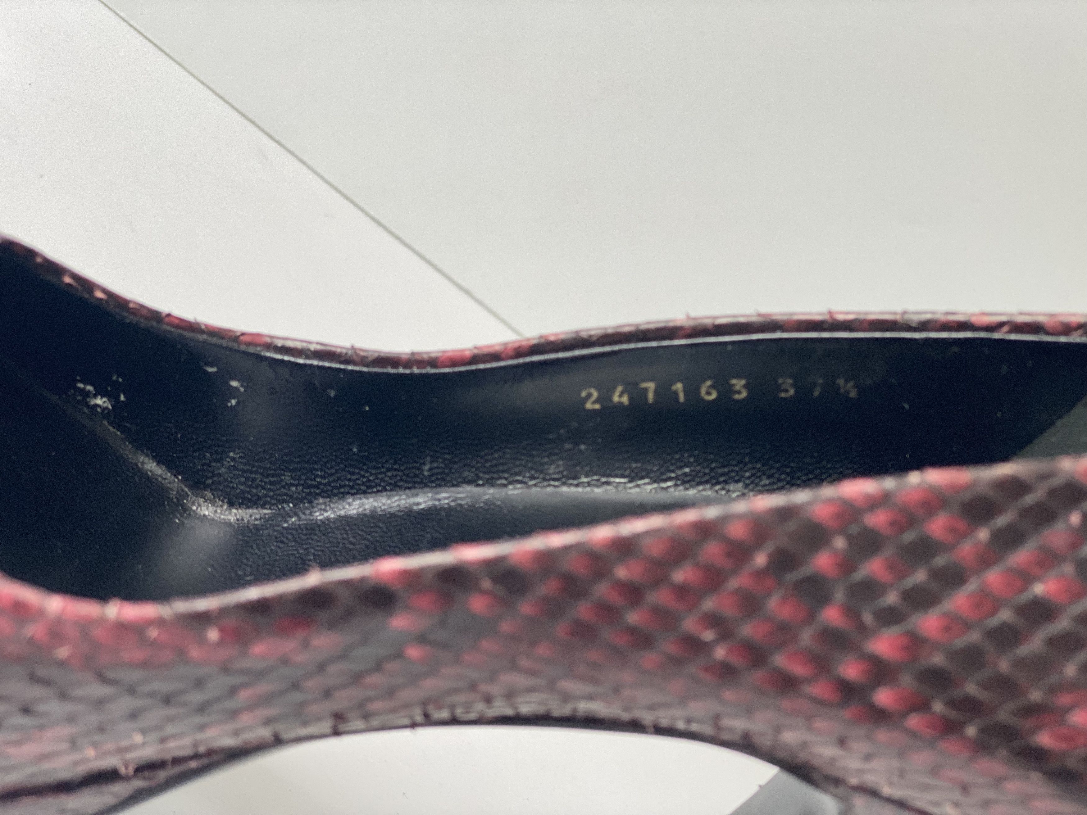 Gucci Gucci Snake Print Leather Pumps Size US 7.5 / IT 37.5 - 7 Thumbnail