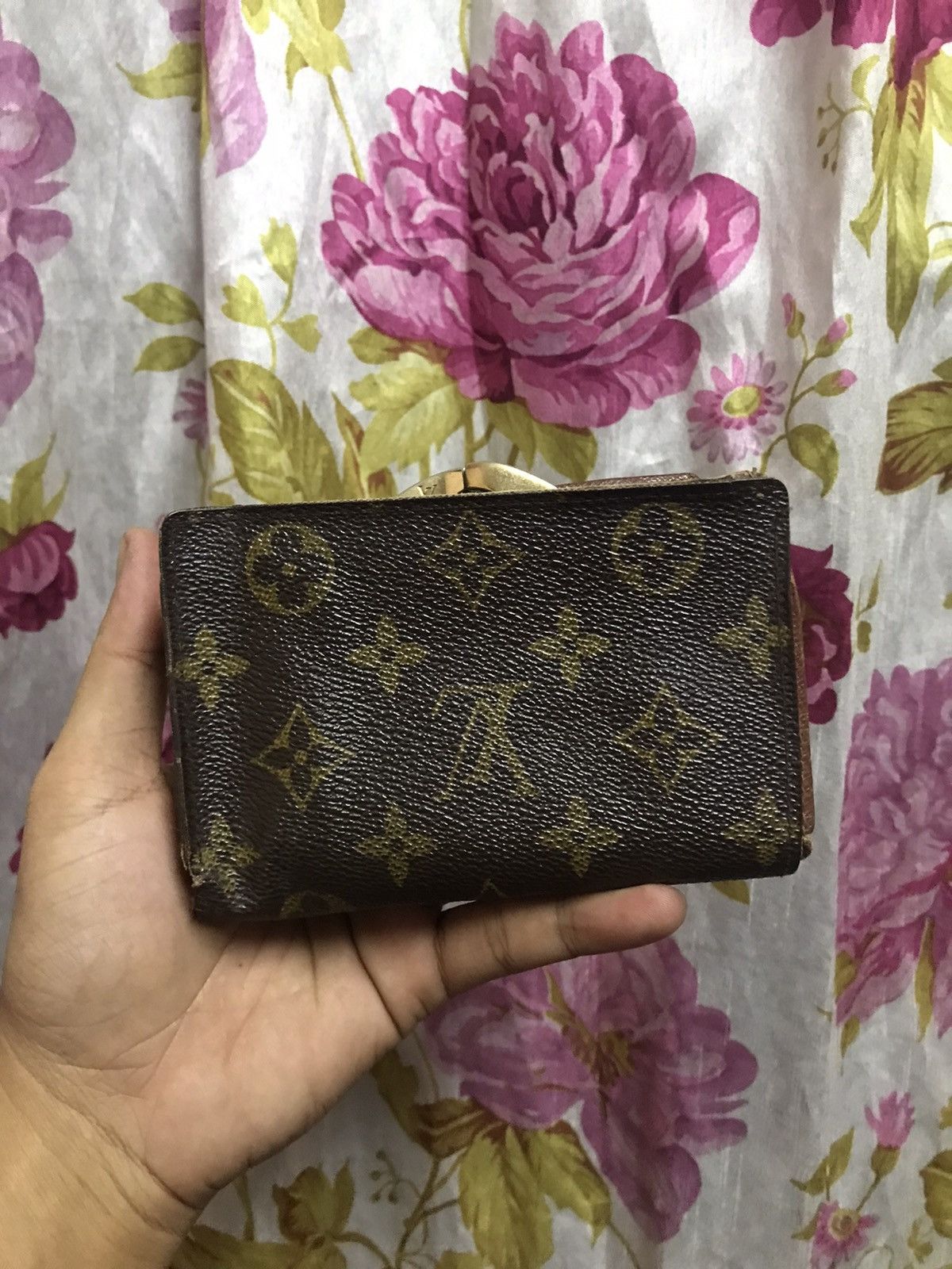Louis Vuitton × Vintage Vintage Authentic Louis Vuitton Man Wallet Size ONE SIZE - 2 Thumbnail