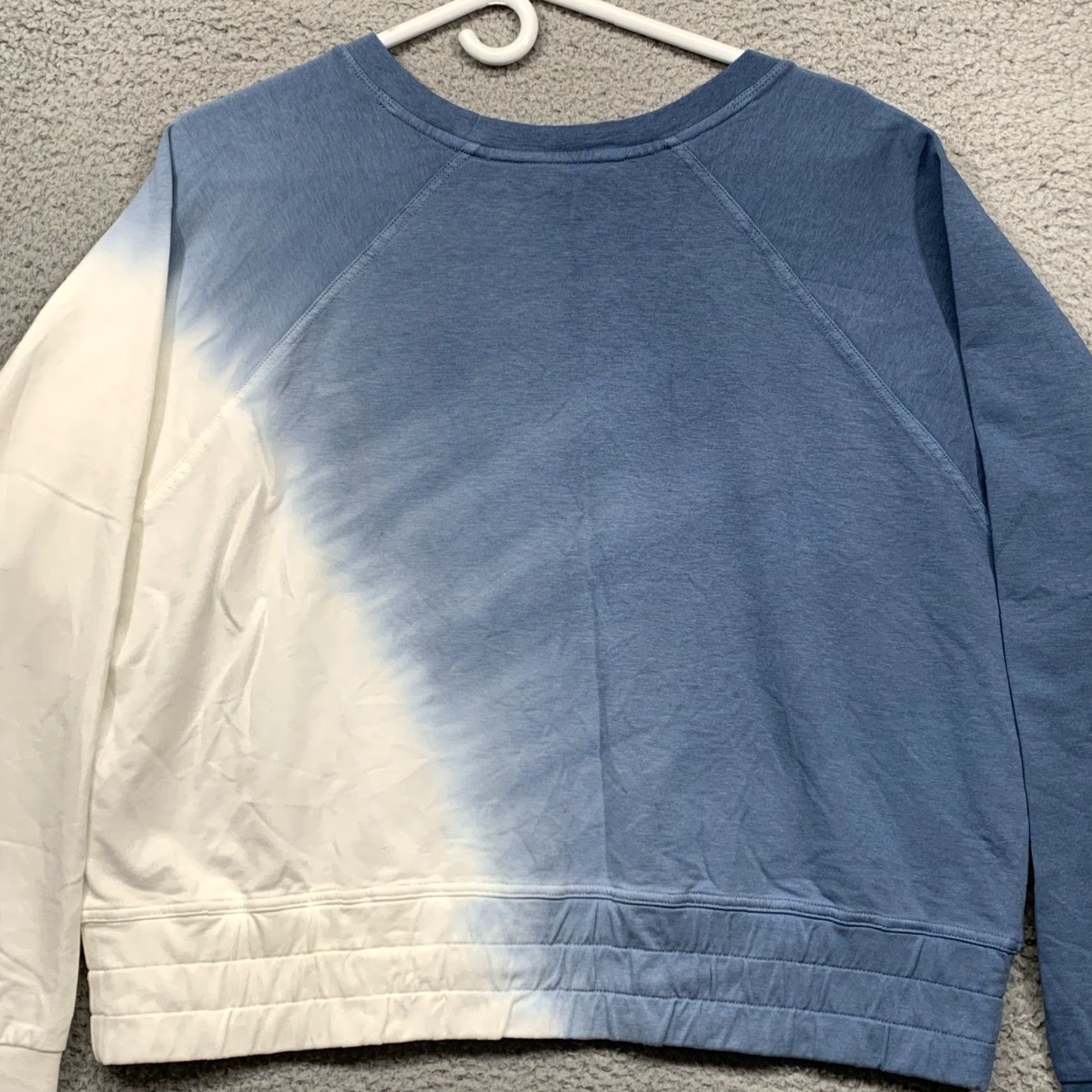 Vintage Joy Lab Cropped Sweatshirt Women’s Blue & Cream Size Large Thumb Holes NEW NWT Shirt Activewear Size L / US 10 / IT 46 - 4 Thumbnail