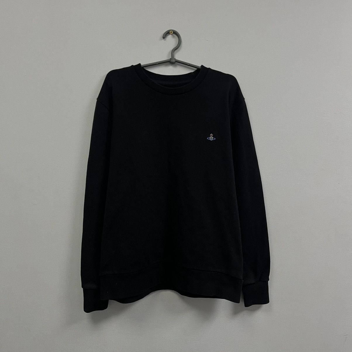 Vivienne Westwood Vintage Vivienne Westwood Sweatshirt Orb Logo Basic Pullover Size US L / EU 52-54 / 3 - 1 Thumbnail