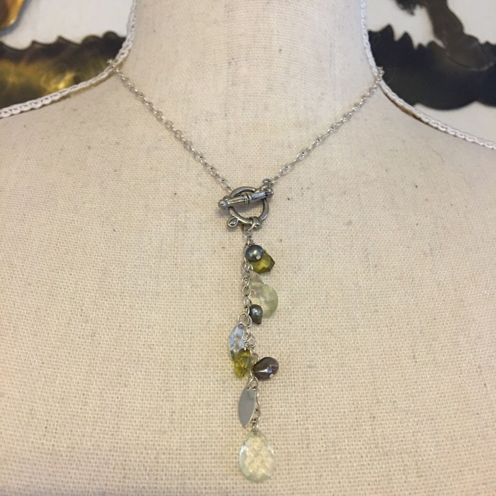 Jewelry Toggle clasp chandelier style dainty necklace Size ONE SIZE - 1 Thumbnail