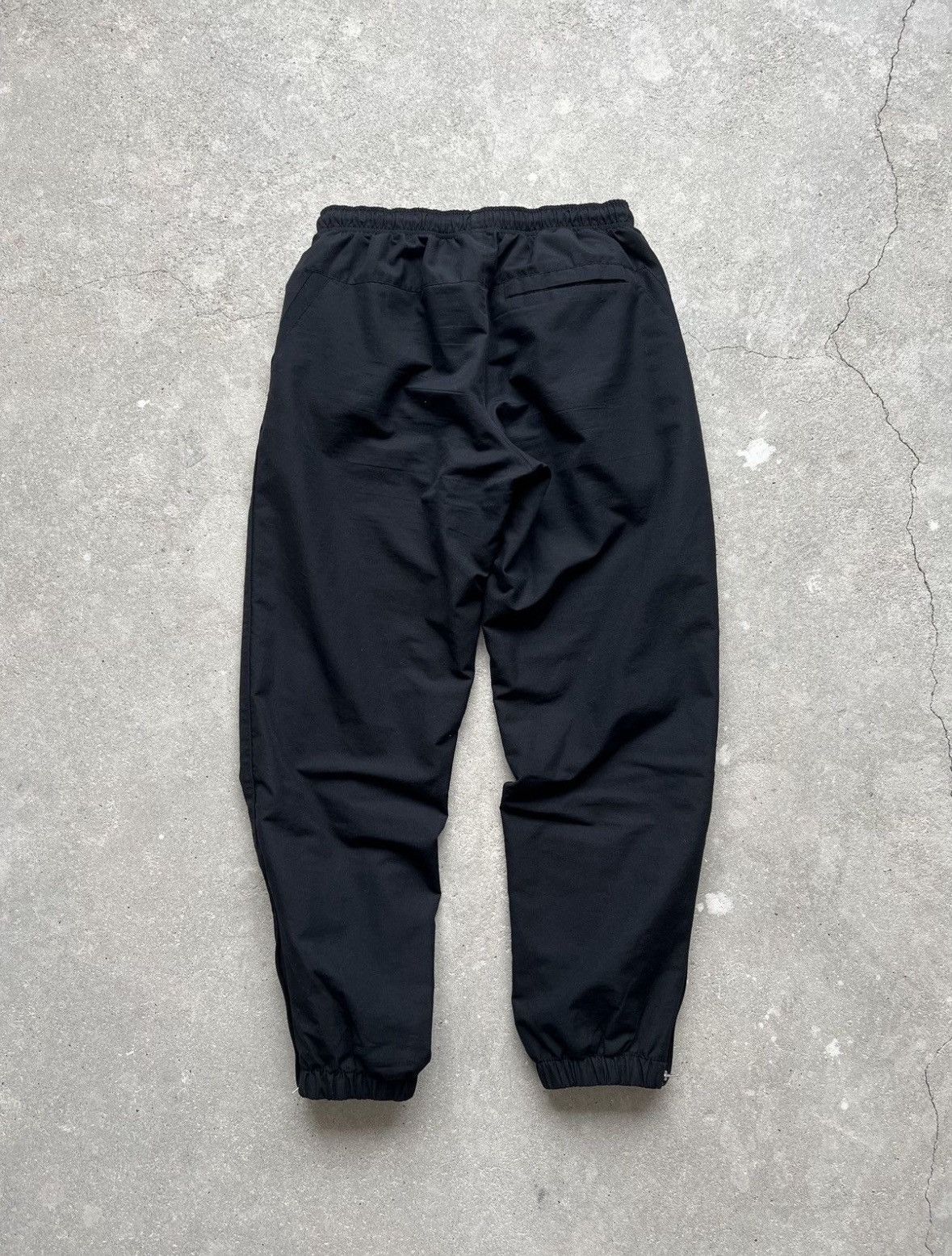 Nike Vintage Nike Trackpants Size US 31 - 11 Thumbnail