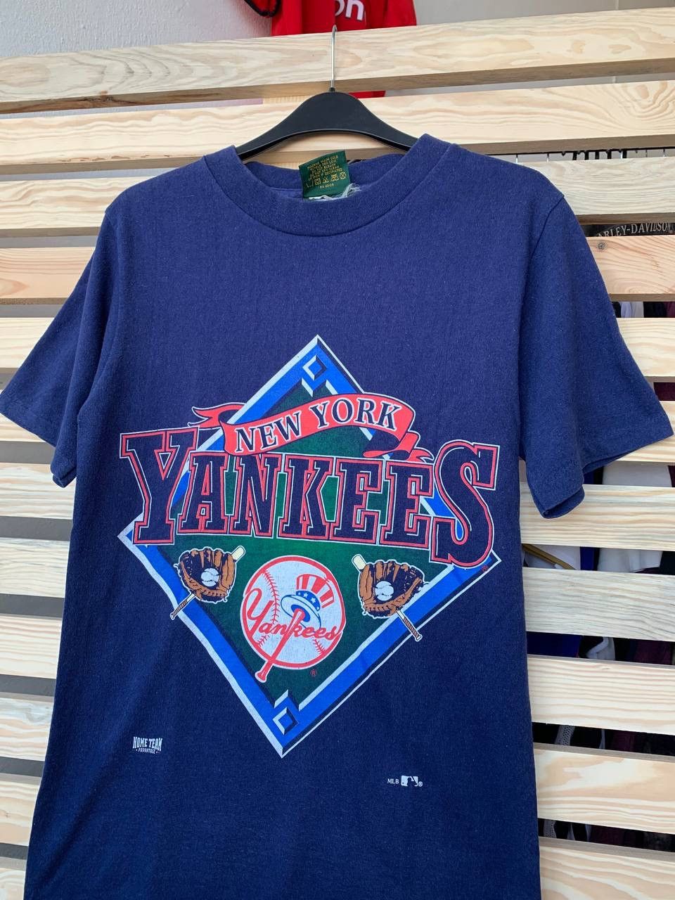 MLB × New York Yankees Yankees MLB Vintage Tee 1993 “CRAZY VINTAGE” Size US S / EU 44-46 / 1 - 3 Thumbnail