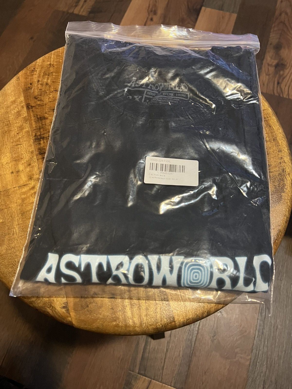 Travis Scott Travis Scott Astroworld Tour tee Size US XXL / EU 58 / 5 - 3 Thumbnail