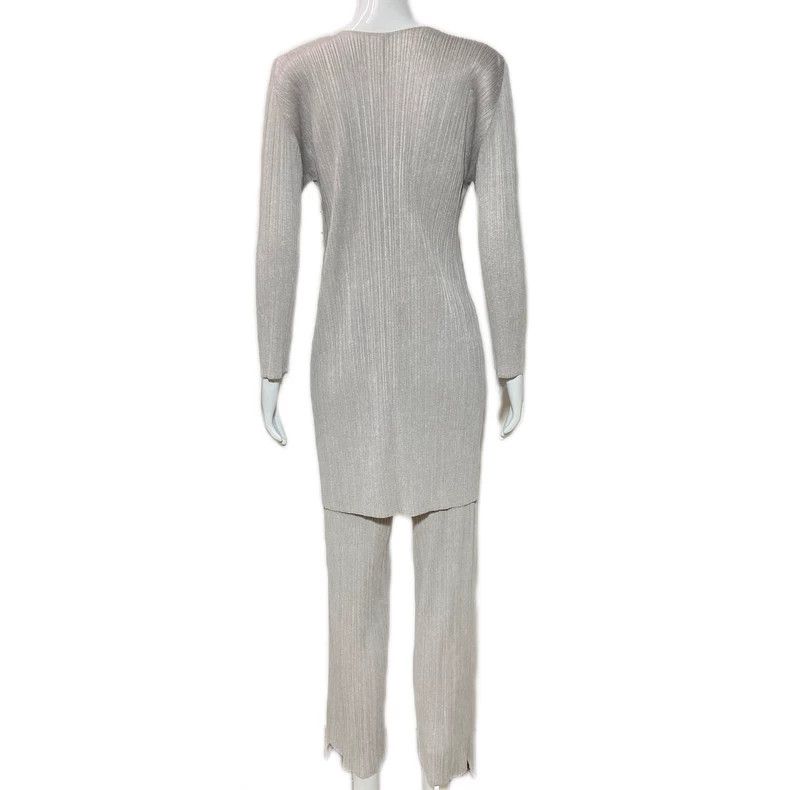 Issey Miyake Issey Miyake size:2 Grey pleated trousers Size 31" - 2 Thumbnail