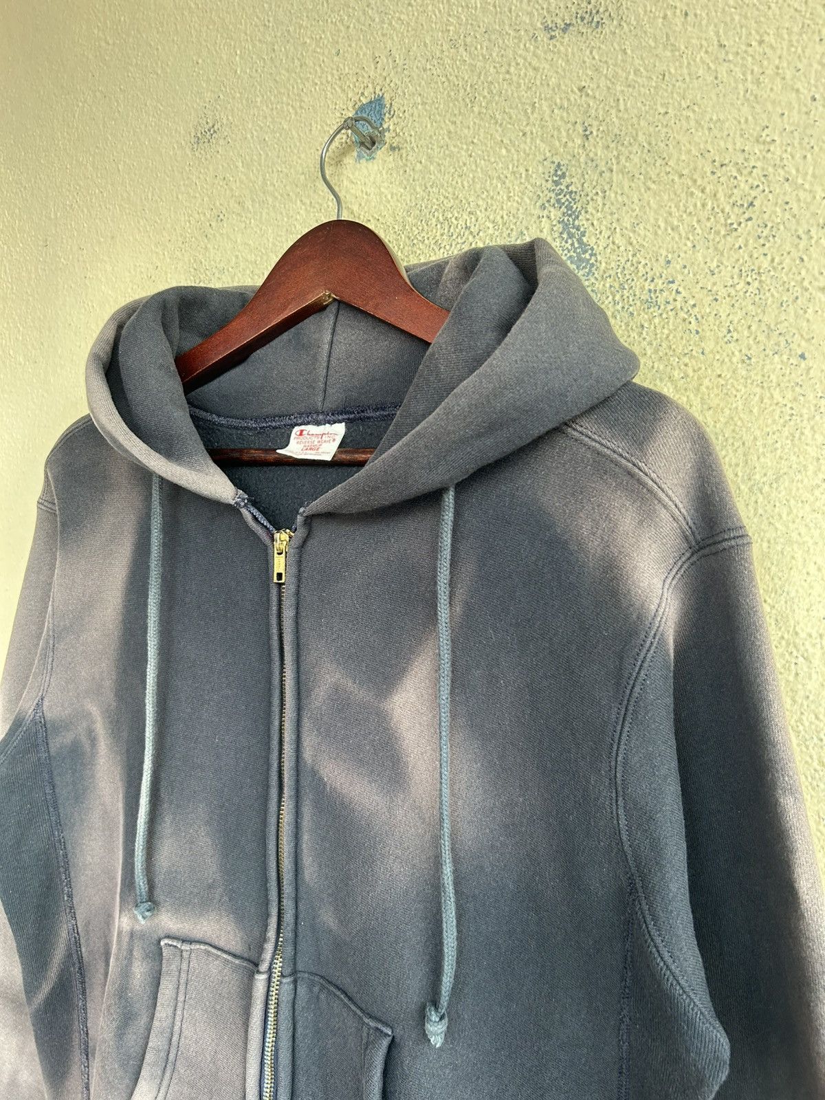 Champion Vintage Champion Reverse Weave Acid Wash Sunfaded Hoodie Size US S / EU 44-46 / 1 - 3 Thumbnail