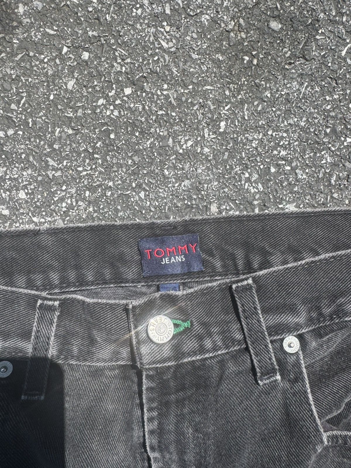 Tommy Hilfiger × Vintage Vintage tommy jeans Size US 33 - 2 Thumbnail