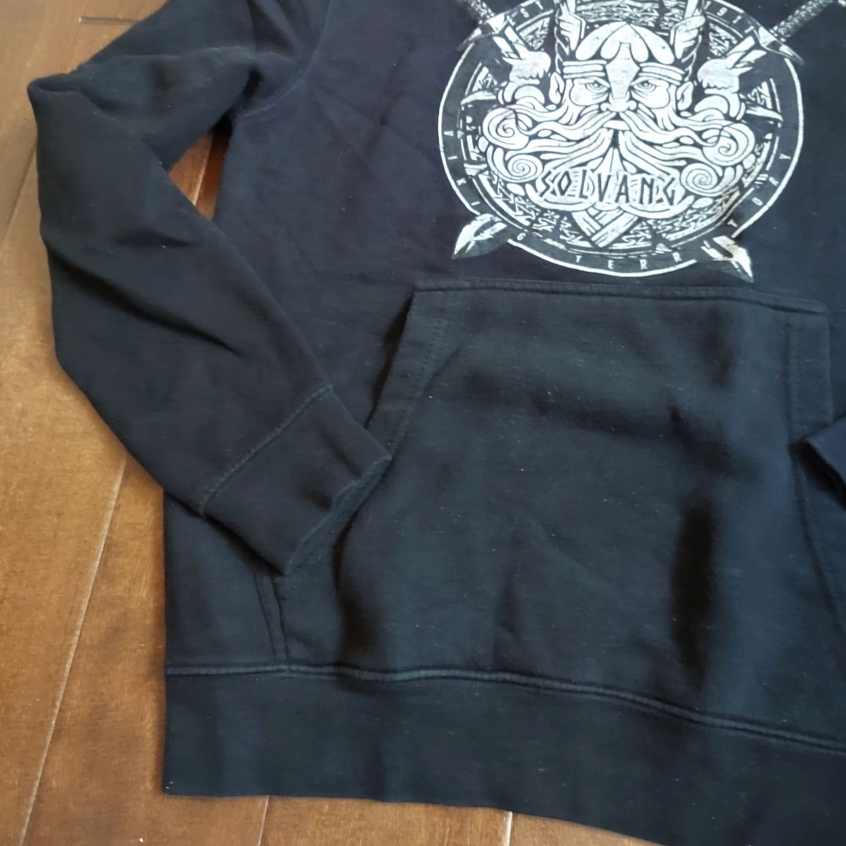 Vintage VINTAGE Lane Seven Solvang Viking Hoodie Mens Shirt S Black Polyester Cotton Pullover Hooded Crew Neck Winter Fall B801 Size US S / EU 44-46 / 1 - 3 Thumbnail