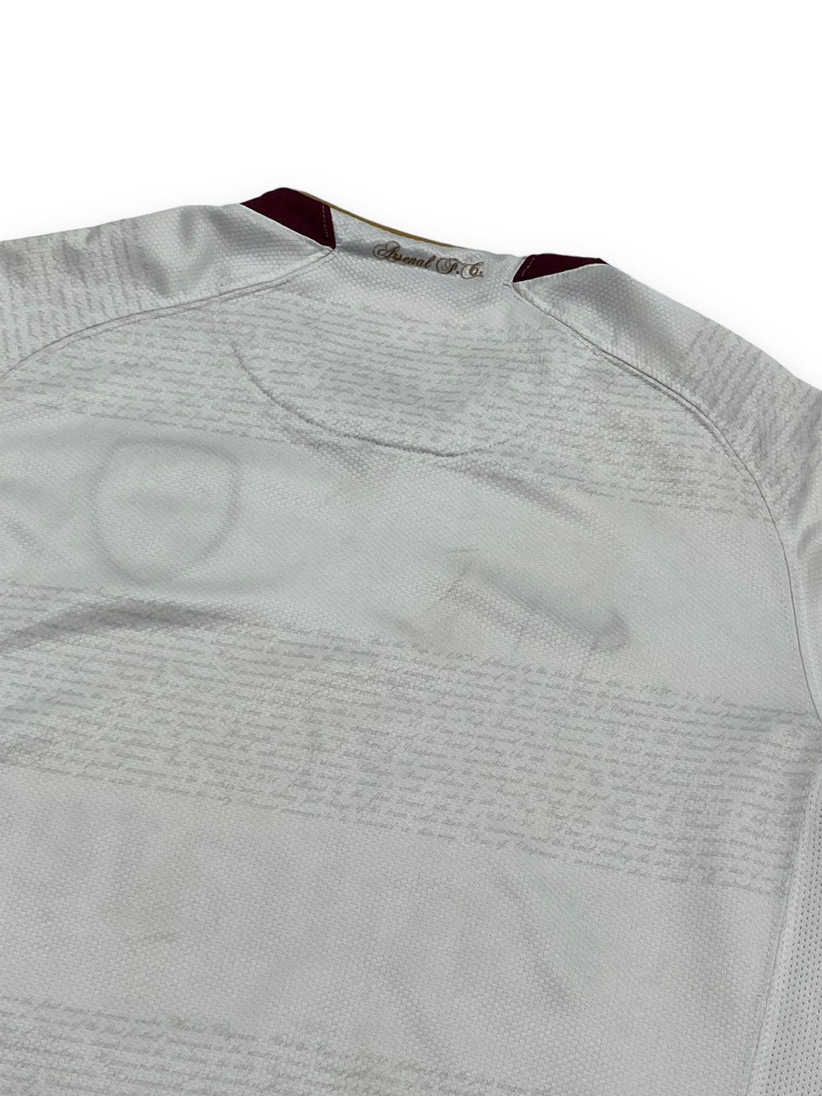 Nike Vintage ARSENAL NIKE White Soccer Jersey y2k Size US S / EU 44-46 / 1 - 6 Thumbnail