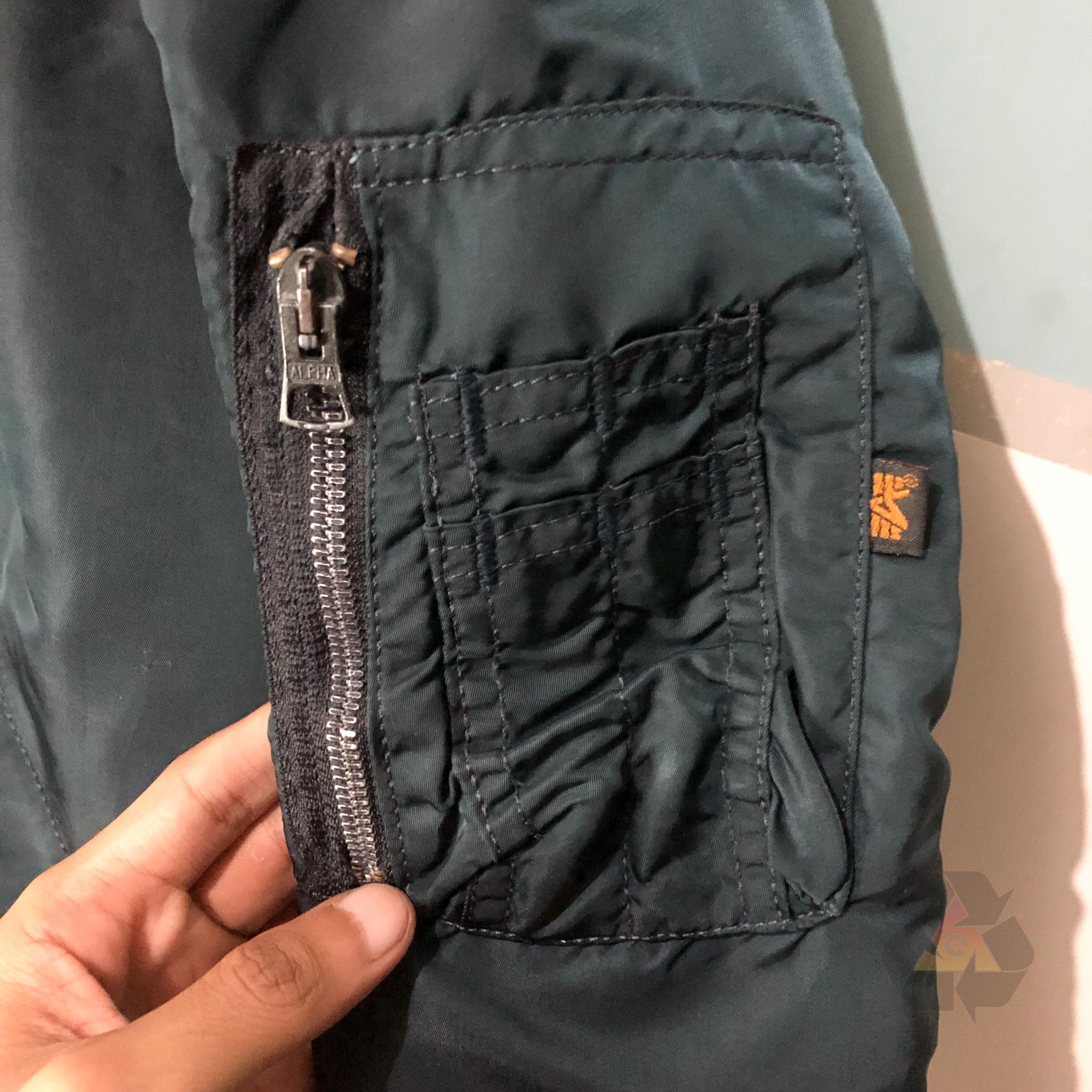 Alpha Industries Vintage Alpha Industries Flayer's Mil-J-82790J USAF MA-1 Size US XL / EU 56 / 4 - 9 Thumbnail