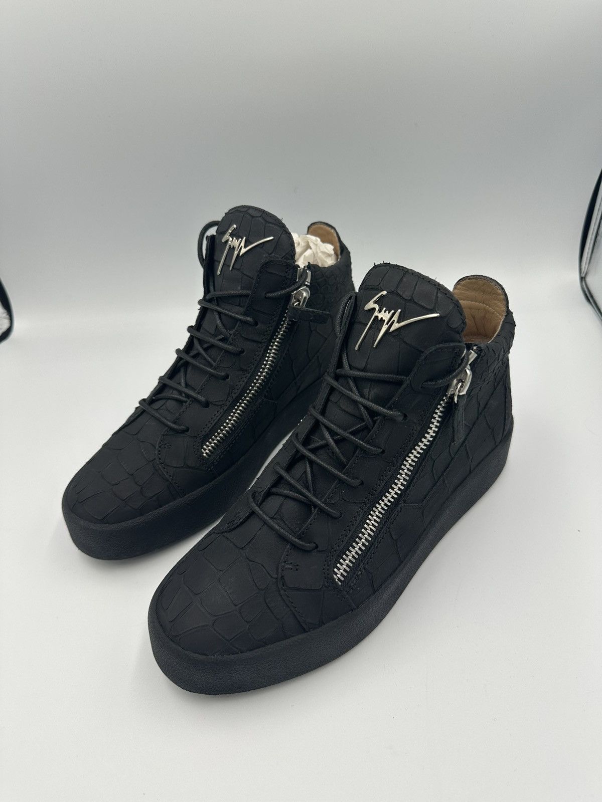 Giuseppe Zanotti Giuseppe Zanotti Hightop Croc Print Sneakers Size US 7.5 / EU 40-41 - 1 Thumbnail