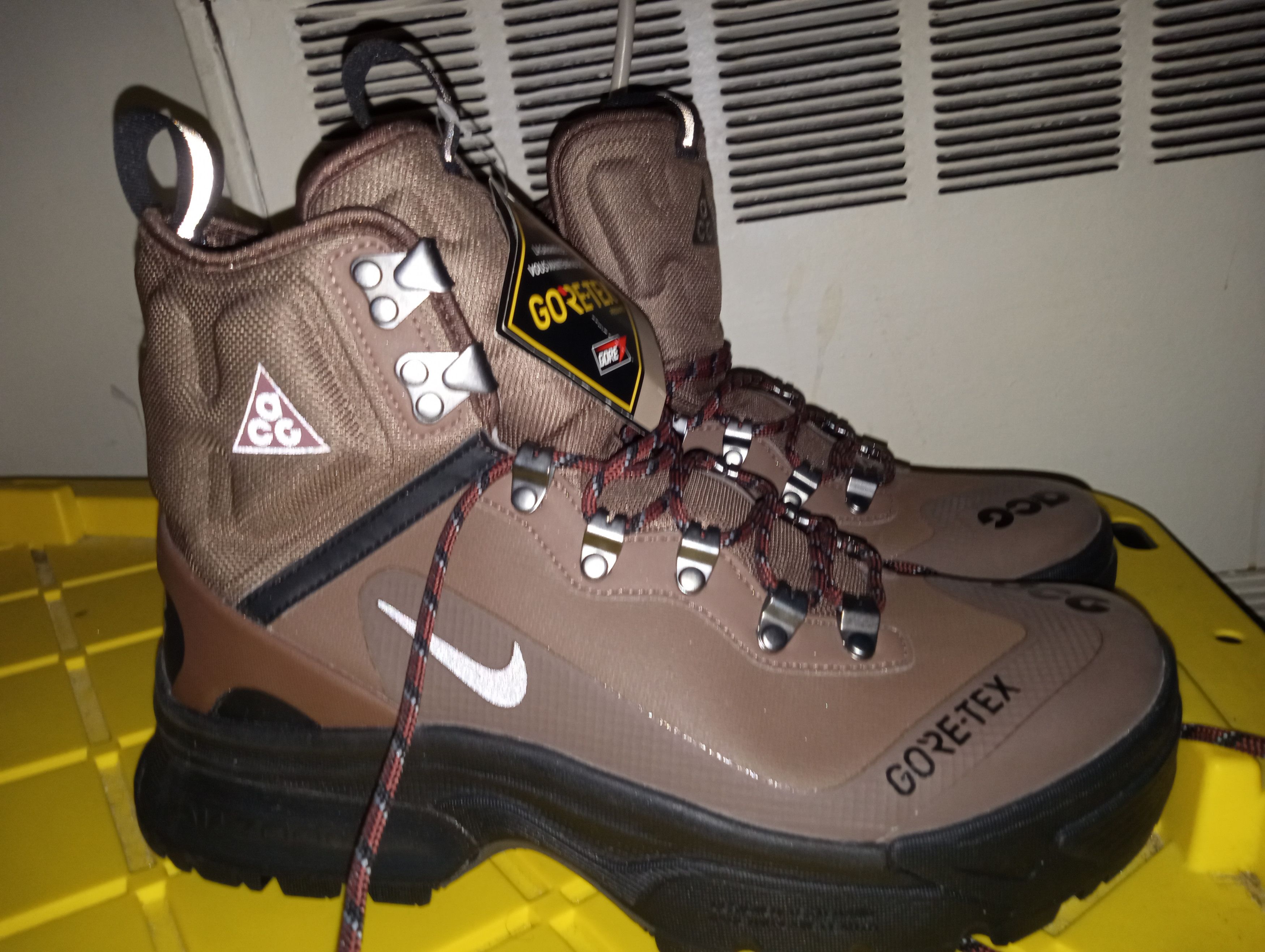 Nike ACG Nike acg boot Size US 9 / EU 42 - 4 Thumbnail