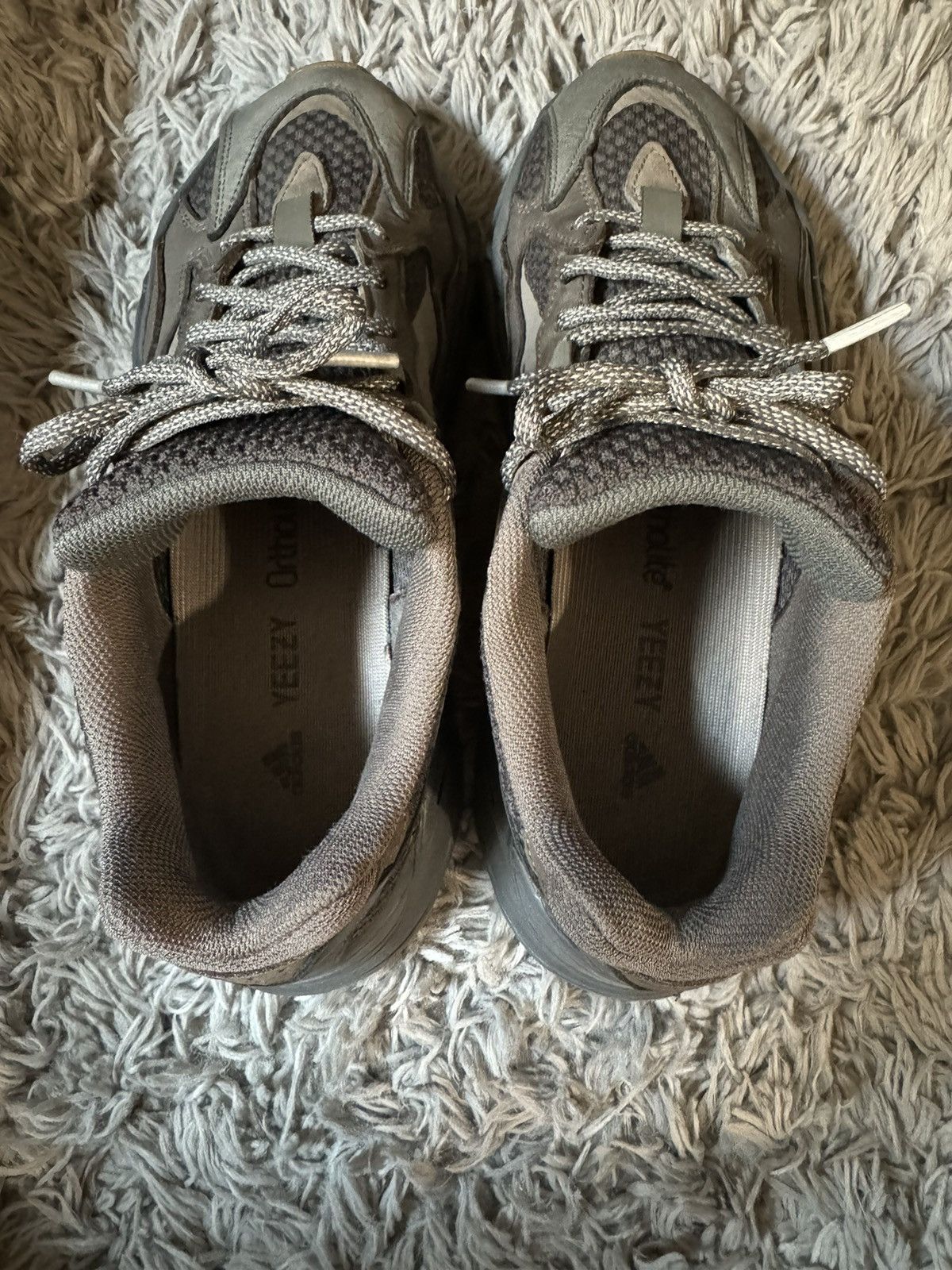 Adidas × Kanye West × Yeezy Adidas Yeezy Boost 700 V2 Geode Size US 9.5 / EU 42-43 - 3 Thumbnail