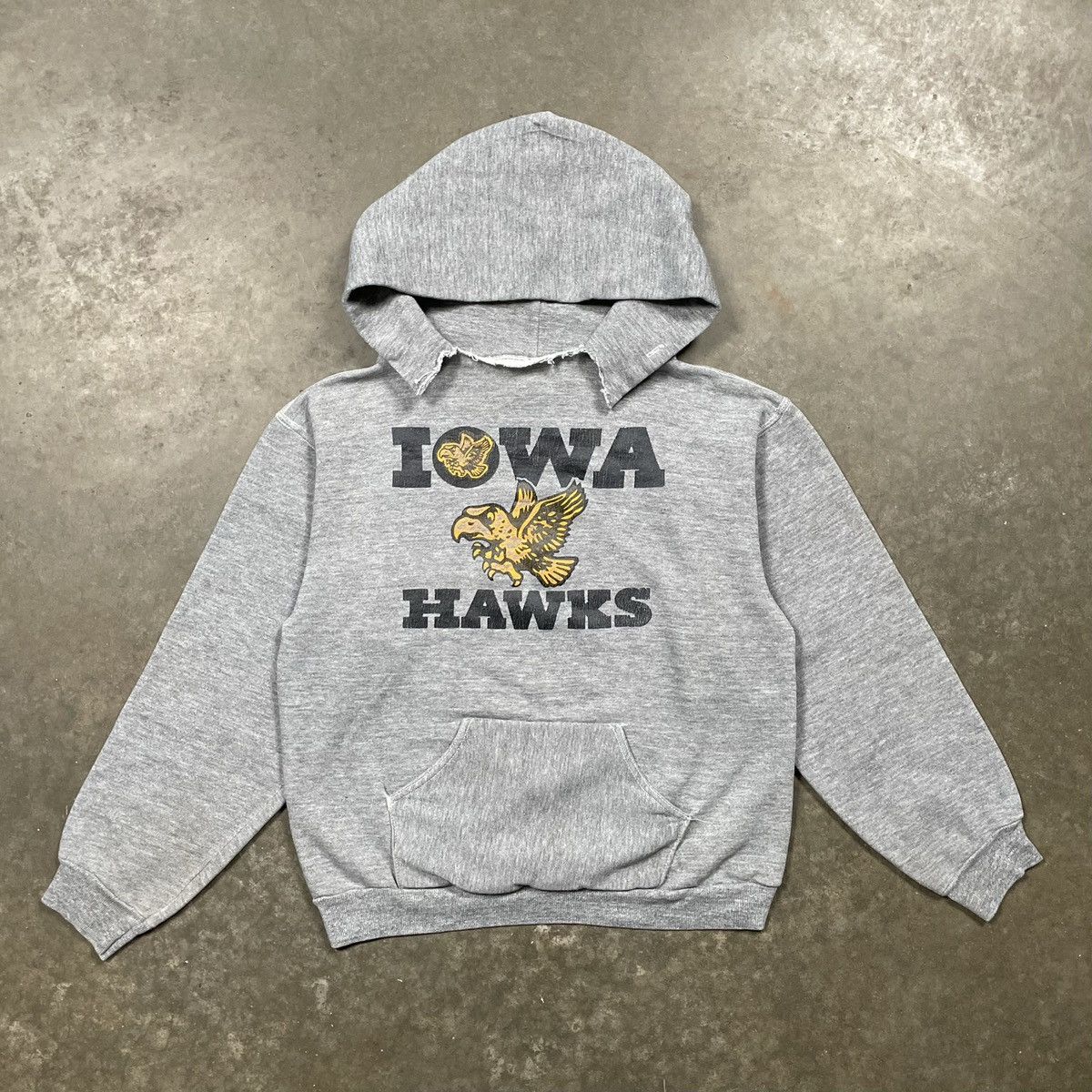 True Vintage 1970s Iowa Hawkeyes College Russell Hoodie Gray