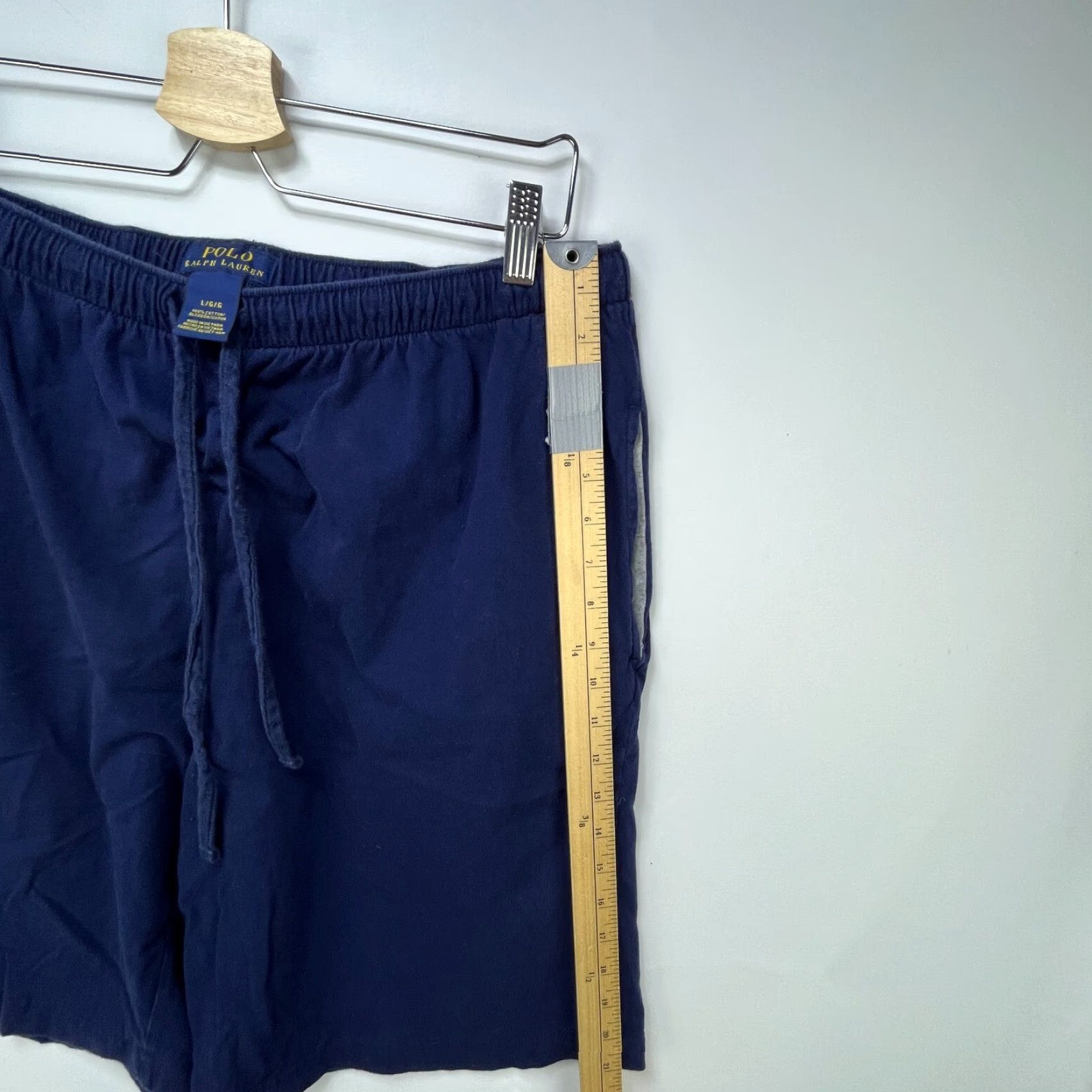 Polo Ralph Lauren VINTAGE Polo Ralph Lauren Ranch Shorts Polo Ralph Lauren Vintage Ranch Shorts L Men Blue Shorts 34 in Polo Ralph Lauren Mens L Blue 90s? Size US L / EU 52-54 / 3 - 7 Thumbnail