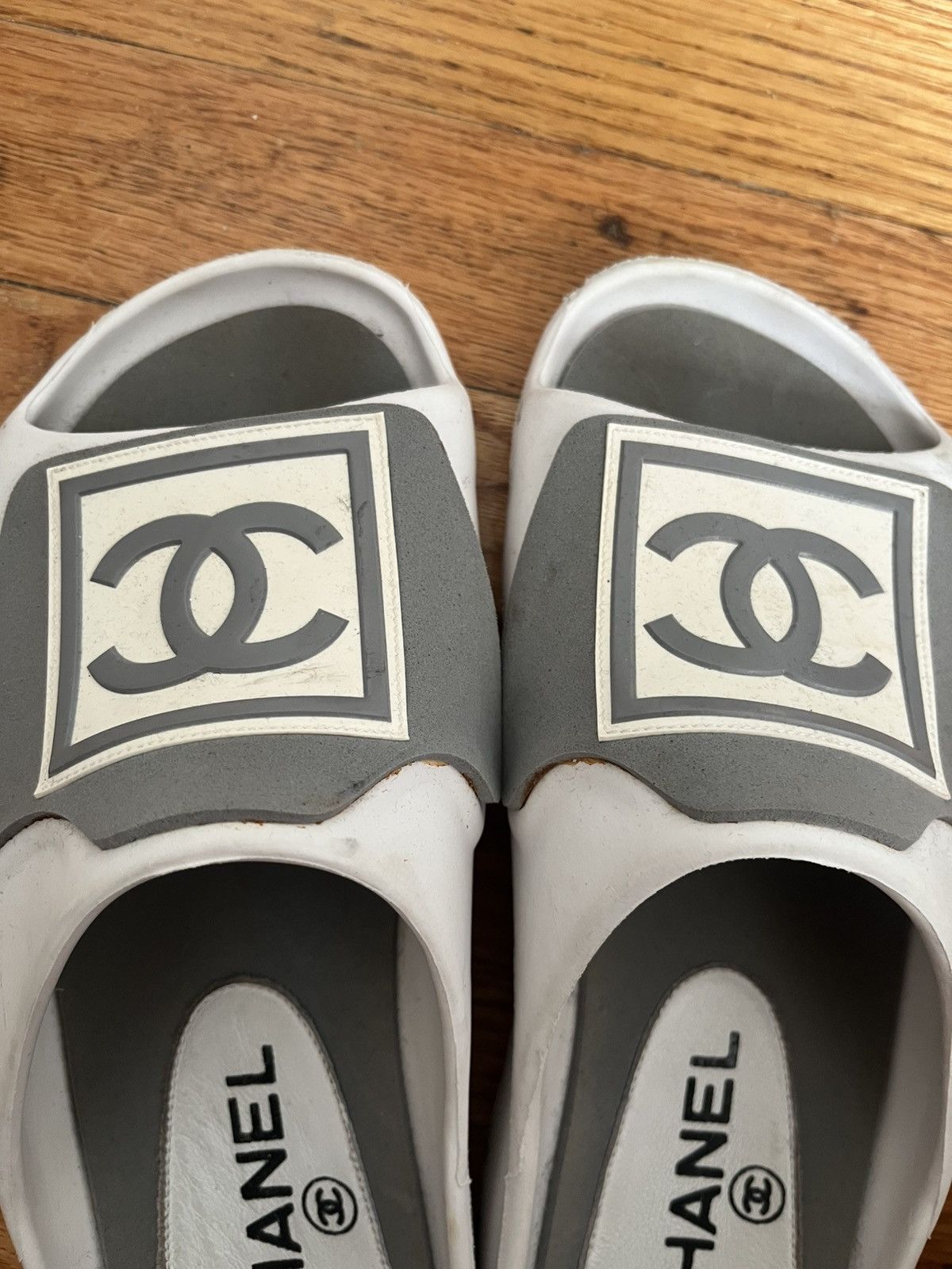 Chanel Vintage Chanel Slides Size US 7 / IT 37 - 6 Thumbnail