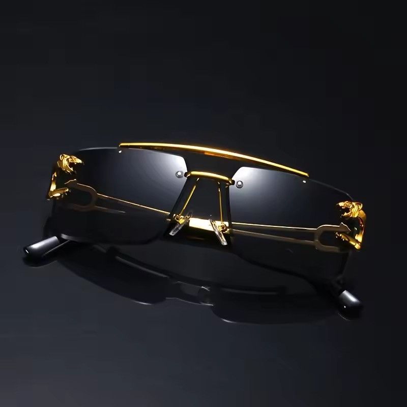 Japanese Brand Vintage Luxury Golden Fahsion Glasses Size ONE SIZE - 3 Thumbnail