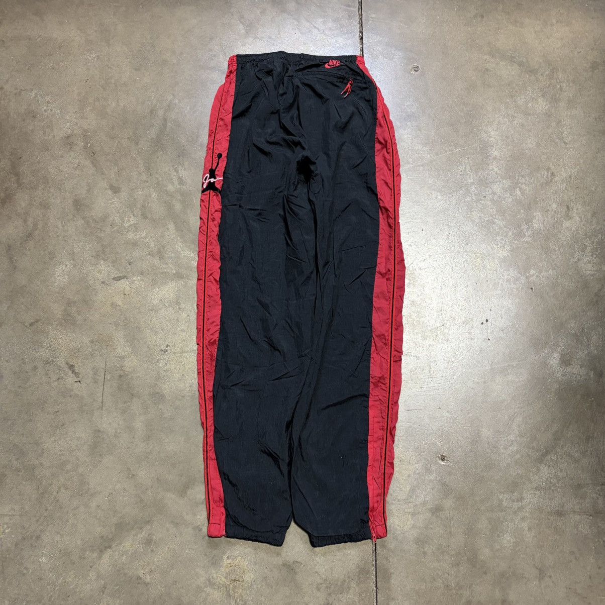Jordan Brand Vintage 80s Jordan Jumpan Track Pants Sweatpants Jogger 1985 Size US 29 - 8 Thumbnail
