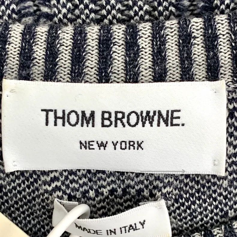 Thom Browne Thom Browne Long-sleeved knitted sweater Size US XS / EU 42 / 0 - 6 Thumbnail