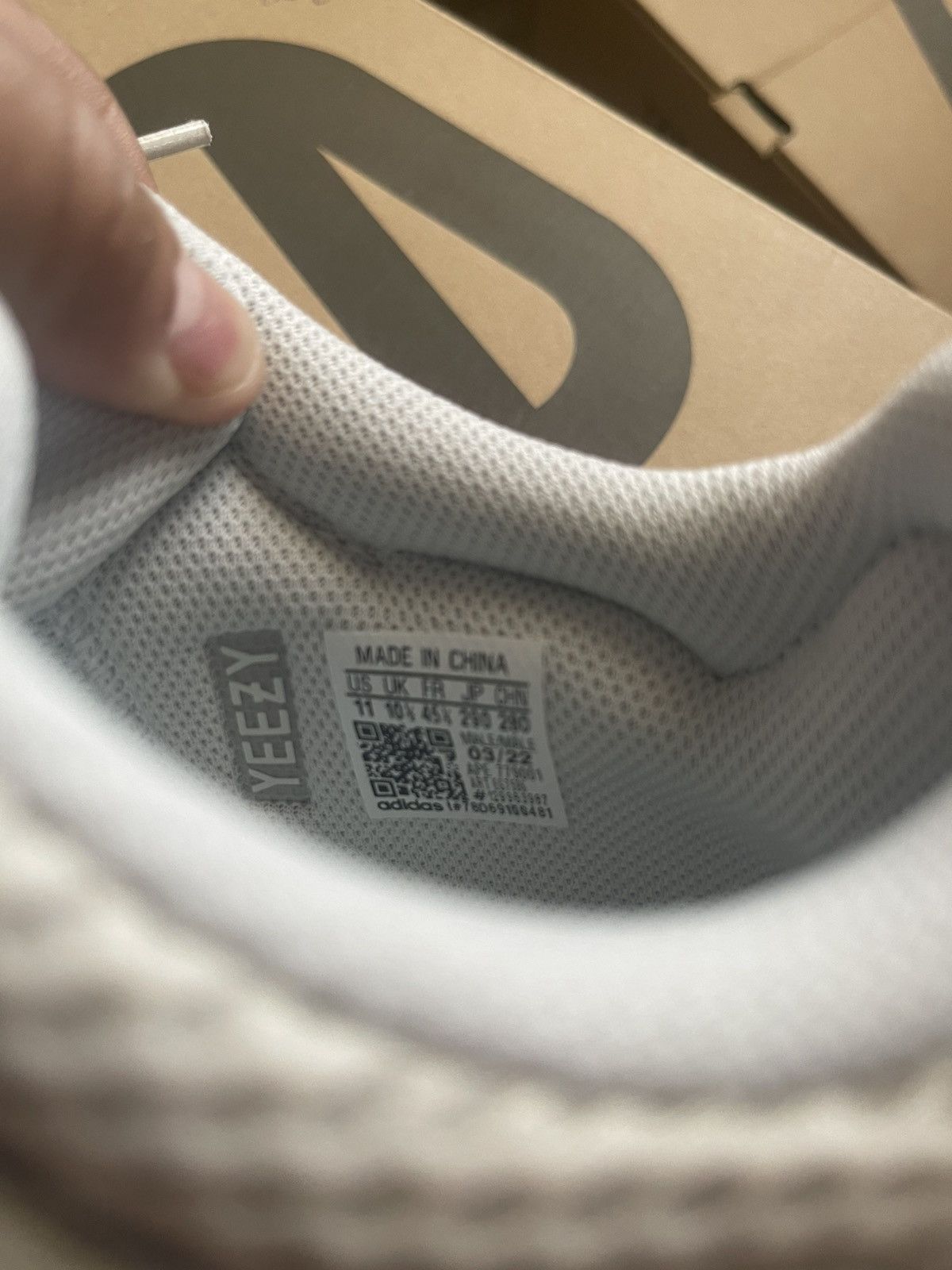 Yeezy Yeezy 700 Analog 2023 Size US 11 / EU 44 - 9 Thumbnail