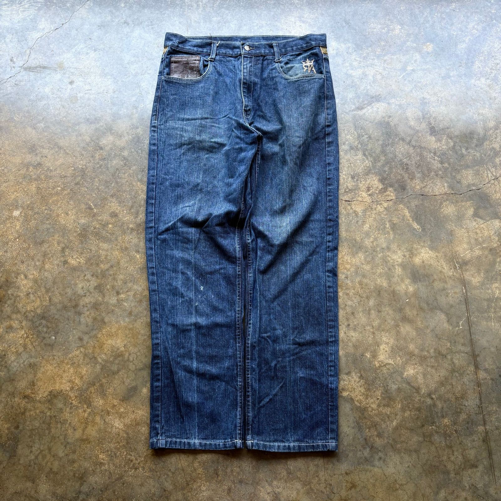Southpole Vintage Baggy Y2K embroidered red ape jeans Size US 36 / EU 52 - 3 Thumbnail