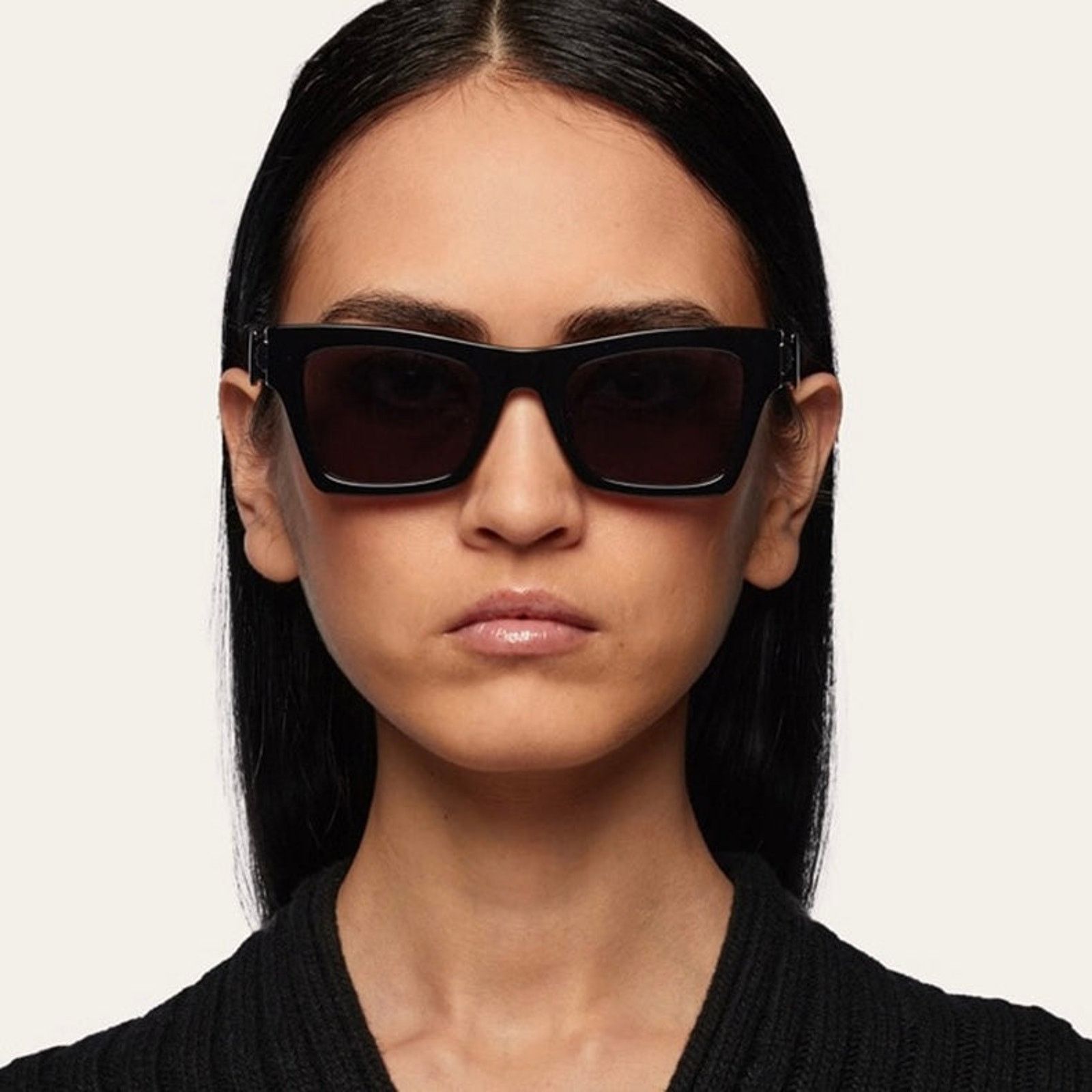 Salvatore Ferragamo New, SALVATORE FERRAGAMO Sunglasses SF2013S 001 Authentic Size ONE SIZE - 3 Thumbnail