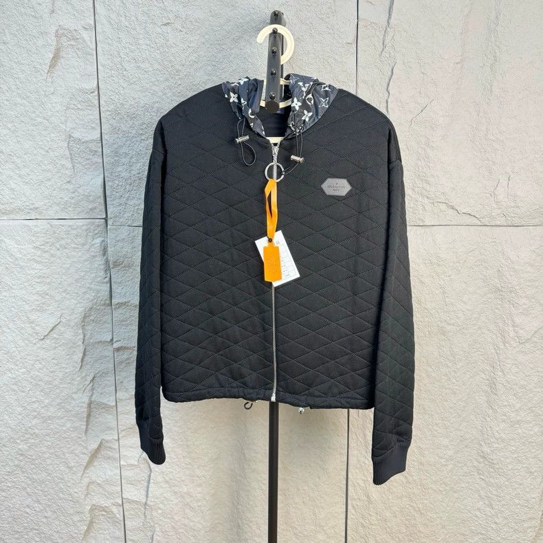 Louis Vuitton Louis Vuitton Classic diamond check logo jacket Size US S / EU 44-46 / 1 - 1 Thumbnail