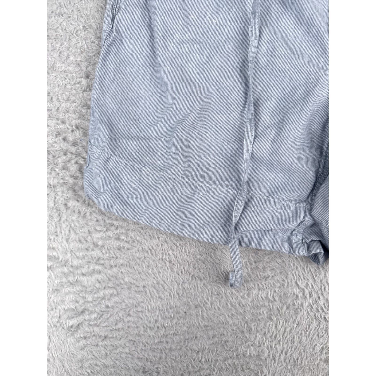 The North Face The North Face Shorts Women 8 Blue White Stripe Drawstring Linen Cotton Blend 6" Casual Activewear Travel Regular Womens Size 30" / US 8 / IT 44 - 3 Thumbnail