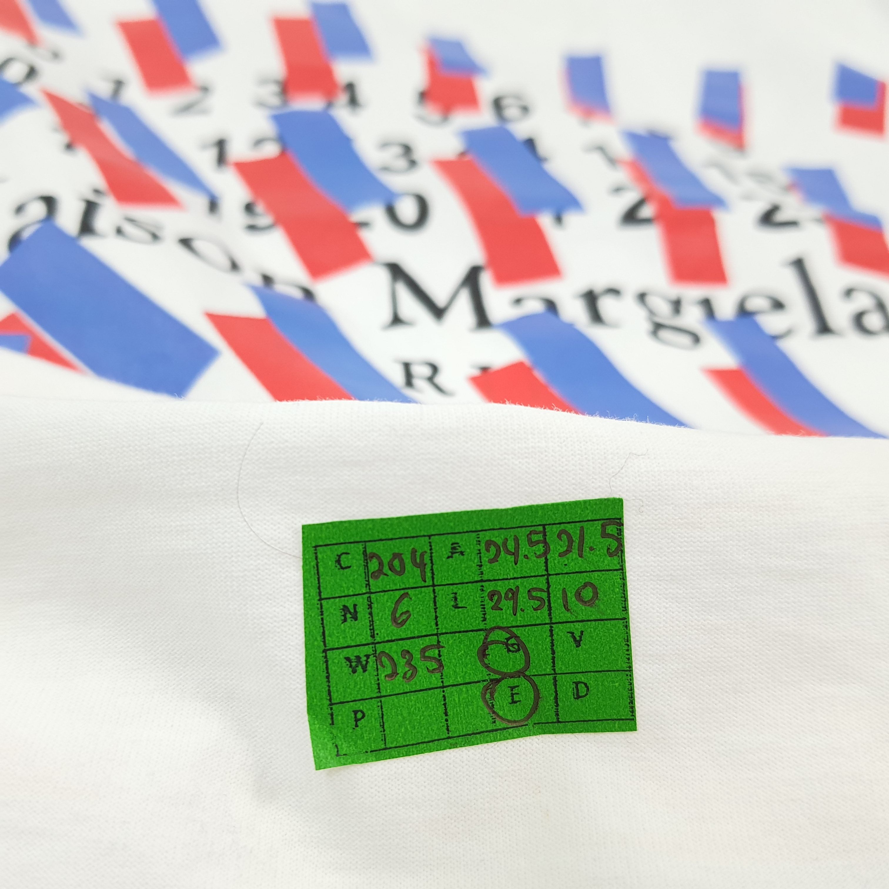 Vintage Vintage Maison Margiela Tshirt Size US XL / EU 56 / 4 - 12 Thumbnail