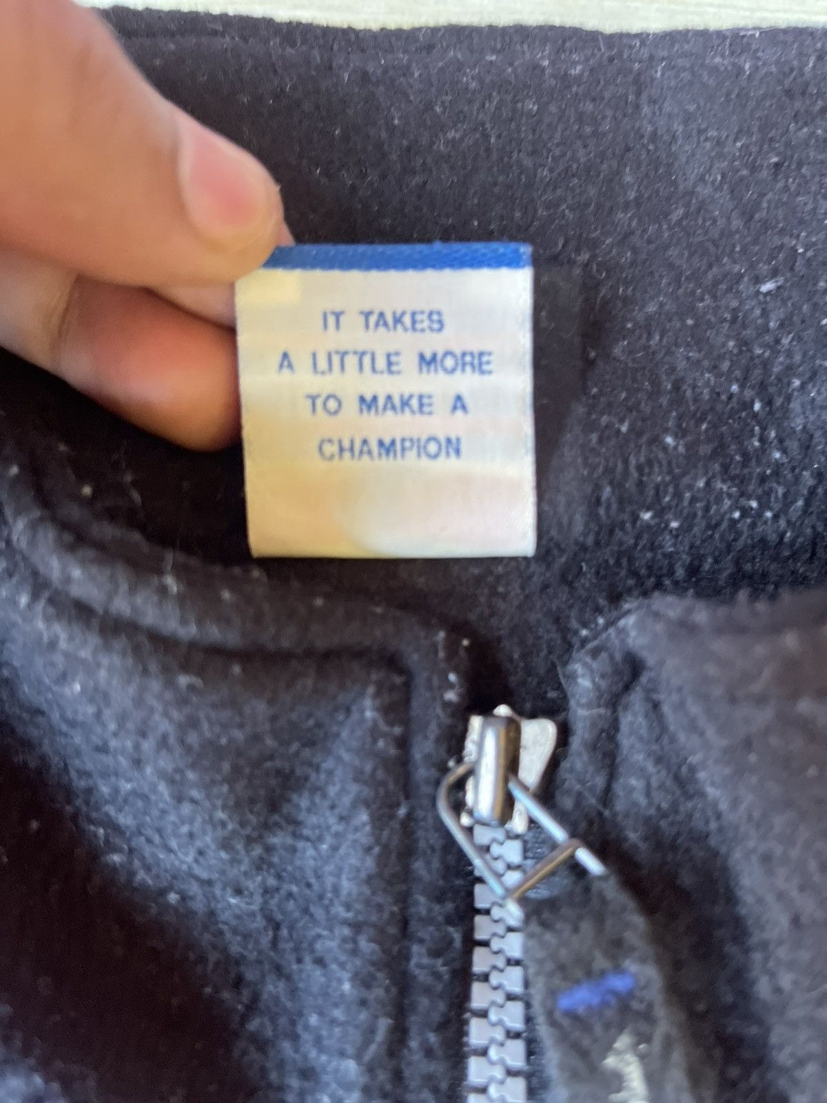 Champion × Vintage Vintage Champion Fleece Jacket Bold Logo, Zippered Pocket Size US M / EU 48-50 / 2 - 4 Thumbnail