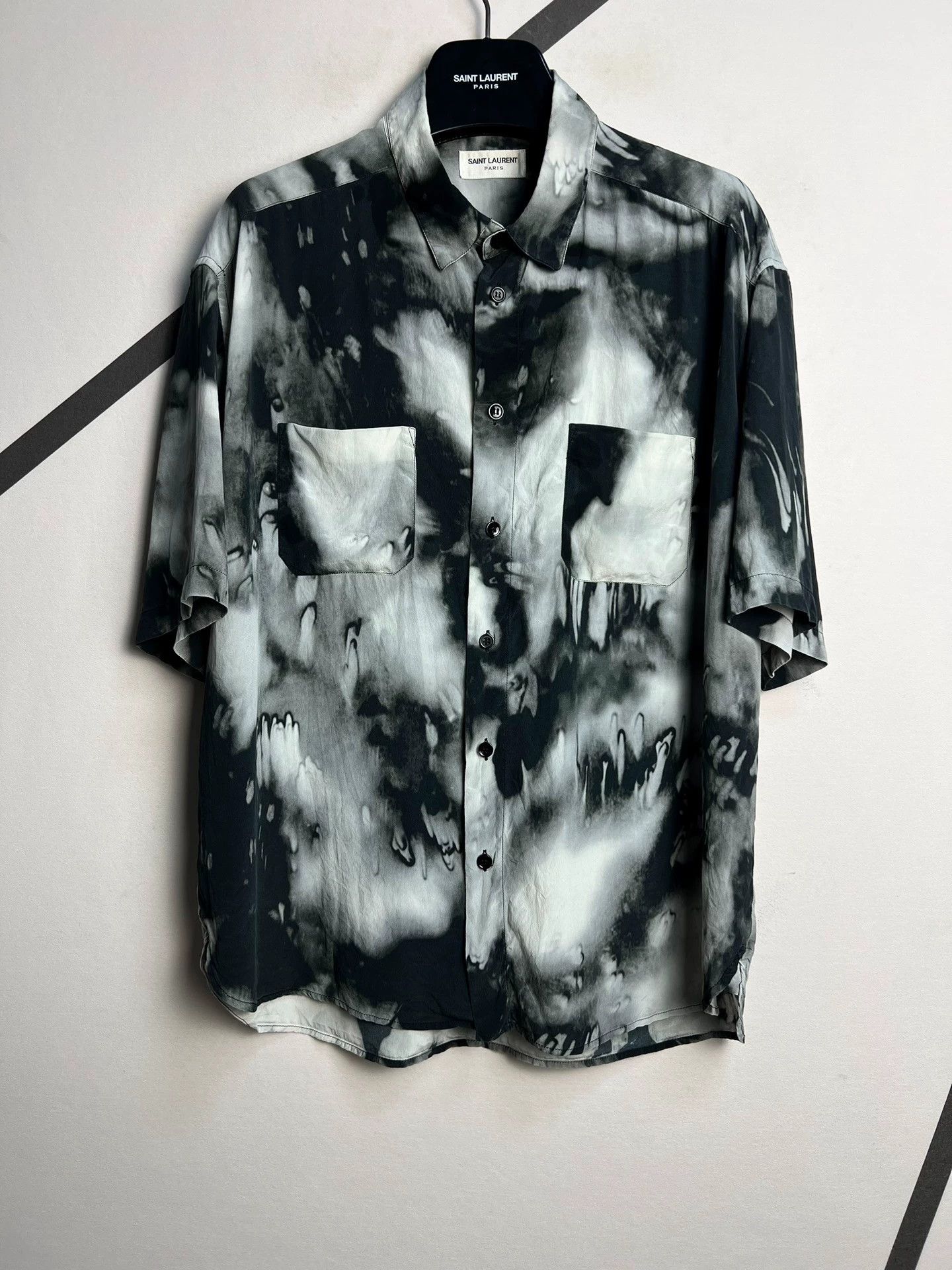 Saint Laurent Paris Saint Laurent Spring/Summer 2018 Splatter Print Silk Shirt Size US S / EU 44-46 / 1 - 1 Thumbnail