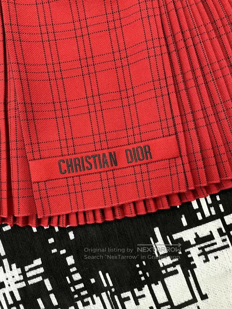 Dior Dior Red wool plaid letter logo pleated skirt Size 26" / US 2 / IT 38 - 2 Thumbnail