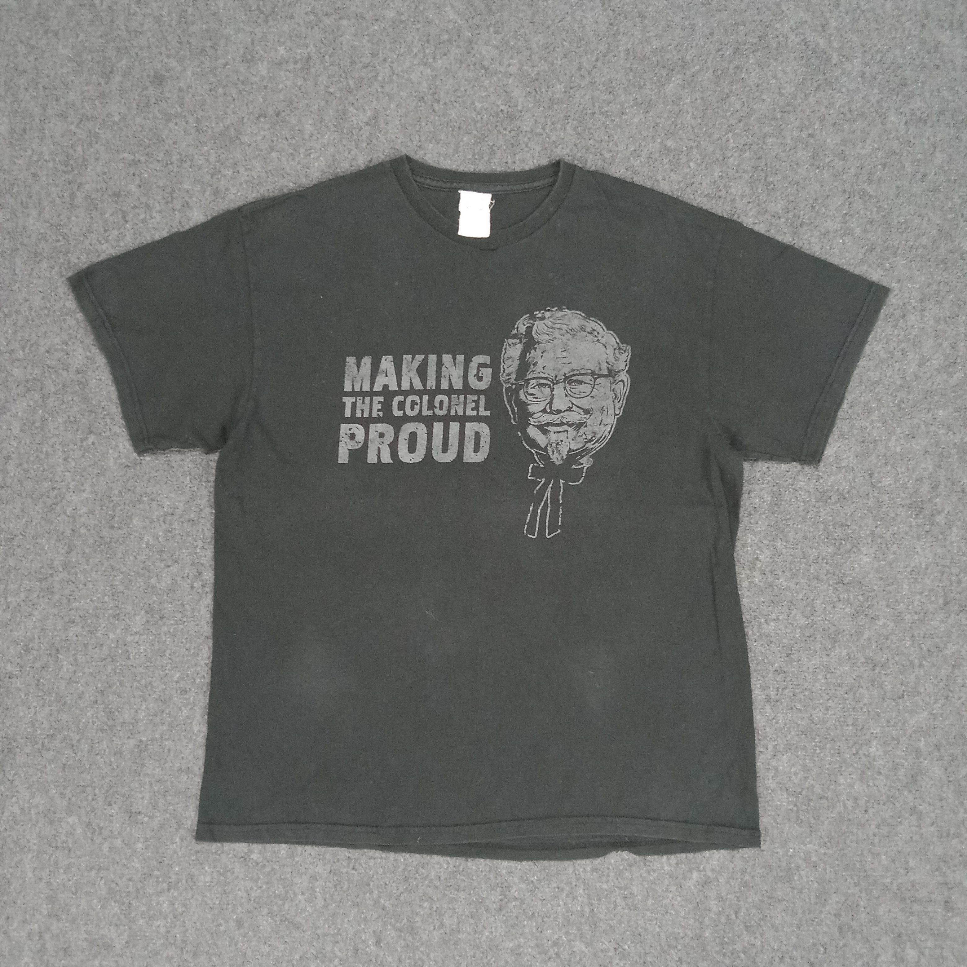 Junk Food × Vintage KFC Making The Colonel Proud Fast Food Tshirt Size US L / EU 52-54 / 3 - 1 Thumbnail