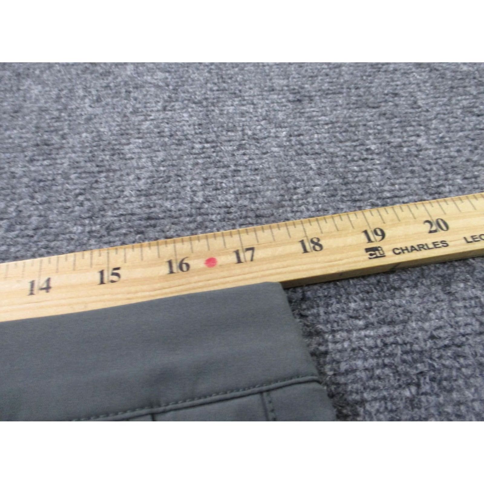 Vineyard Vines Vineyard Vines Pants Mens 33 X 32 Gray Chino Straight Casual Regular Belt Loops Front Flat Front Knits Cotton Size US 33 - 6 Thumbnail