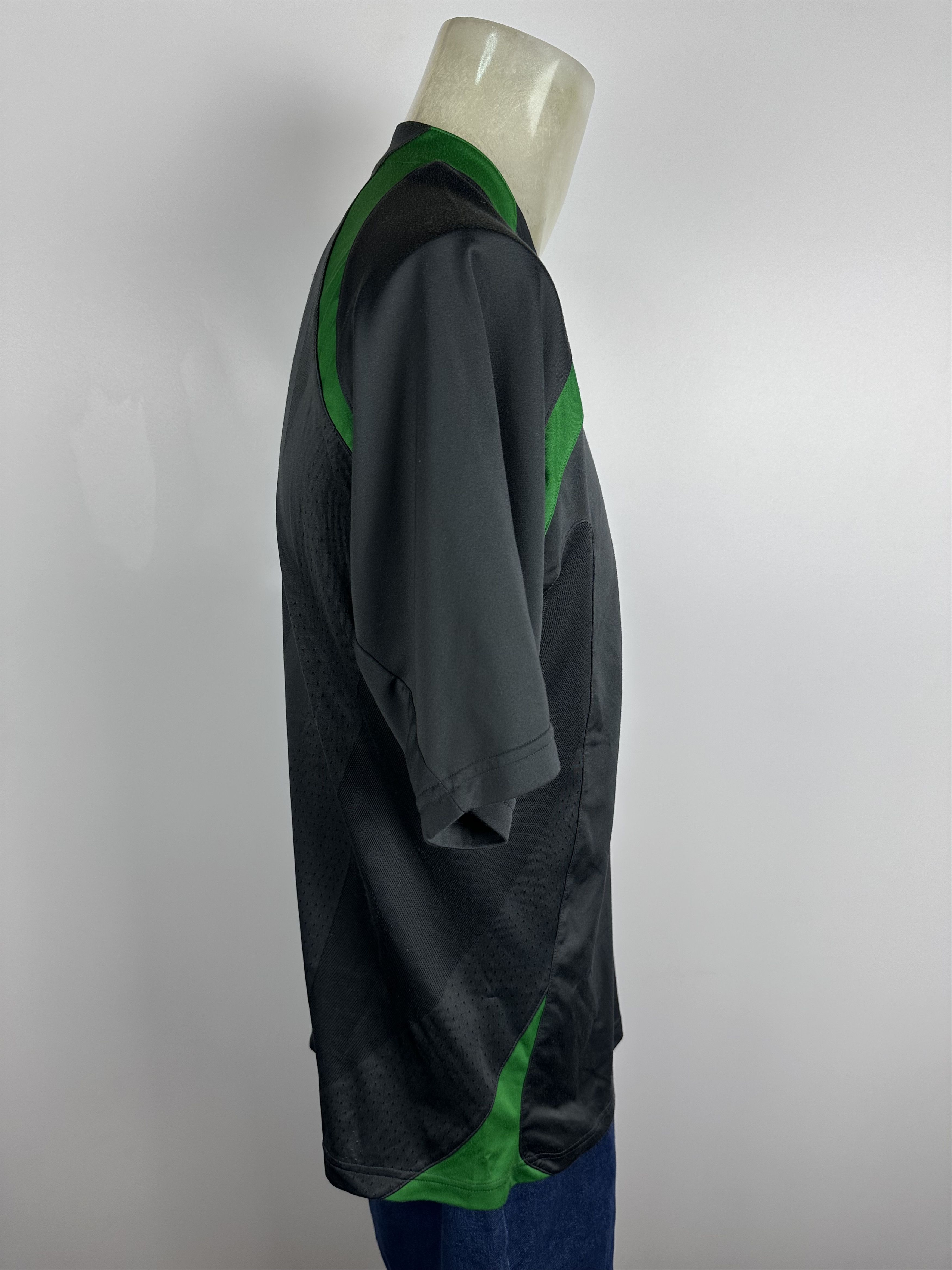 Nike Celtic 2005 2006 2007 Training Football Shirt Soccer Jersey Size US L / EU 52-54 / 3 - 7 Thumbnail