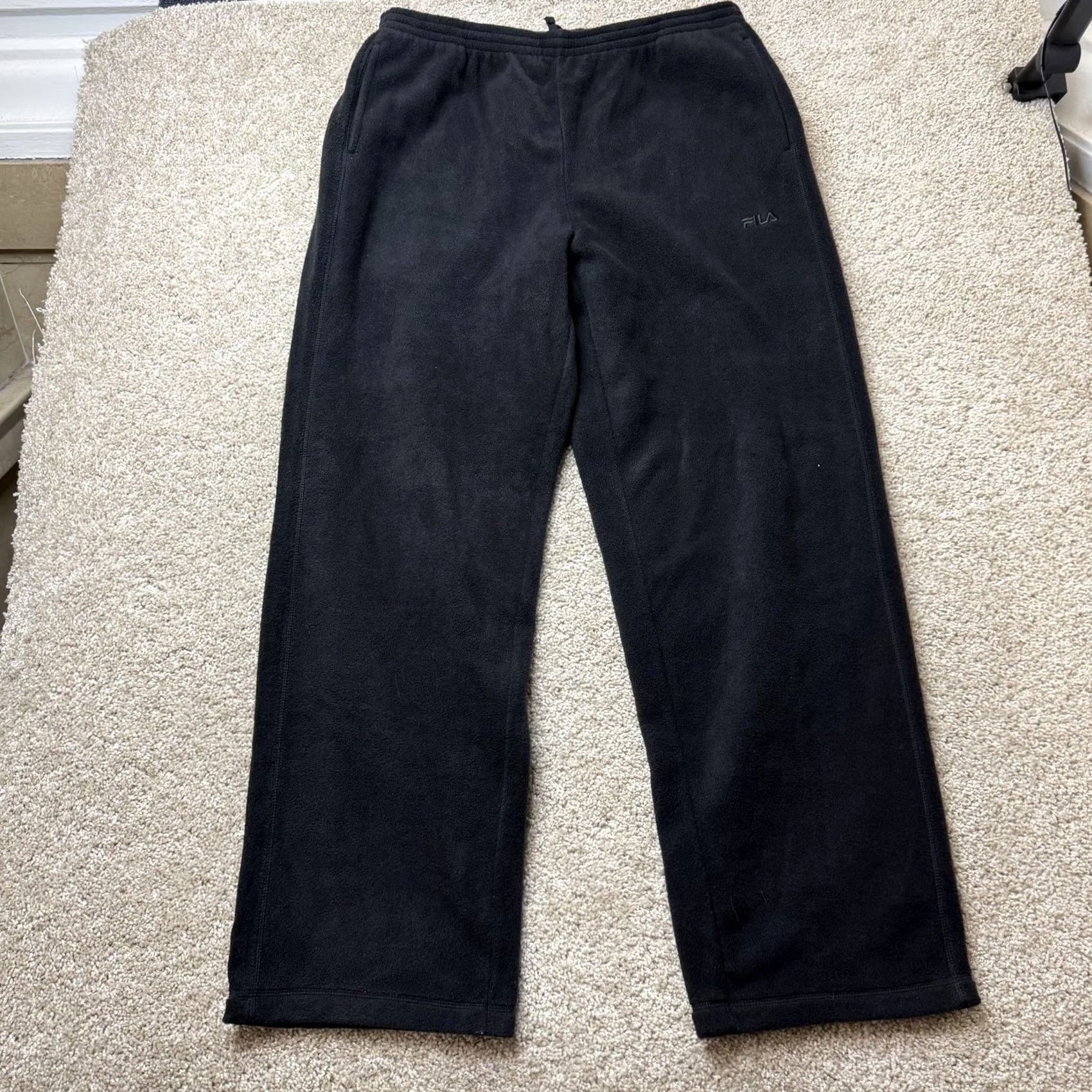 Fila FILA Sweatpants Mens Large Black Fleece Elastic Waist Straight Leg Warm Pockets Size US 33 - 6 Thumbnail