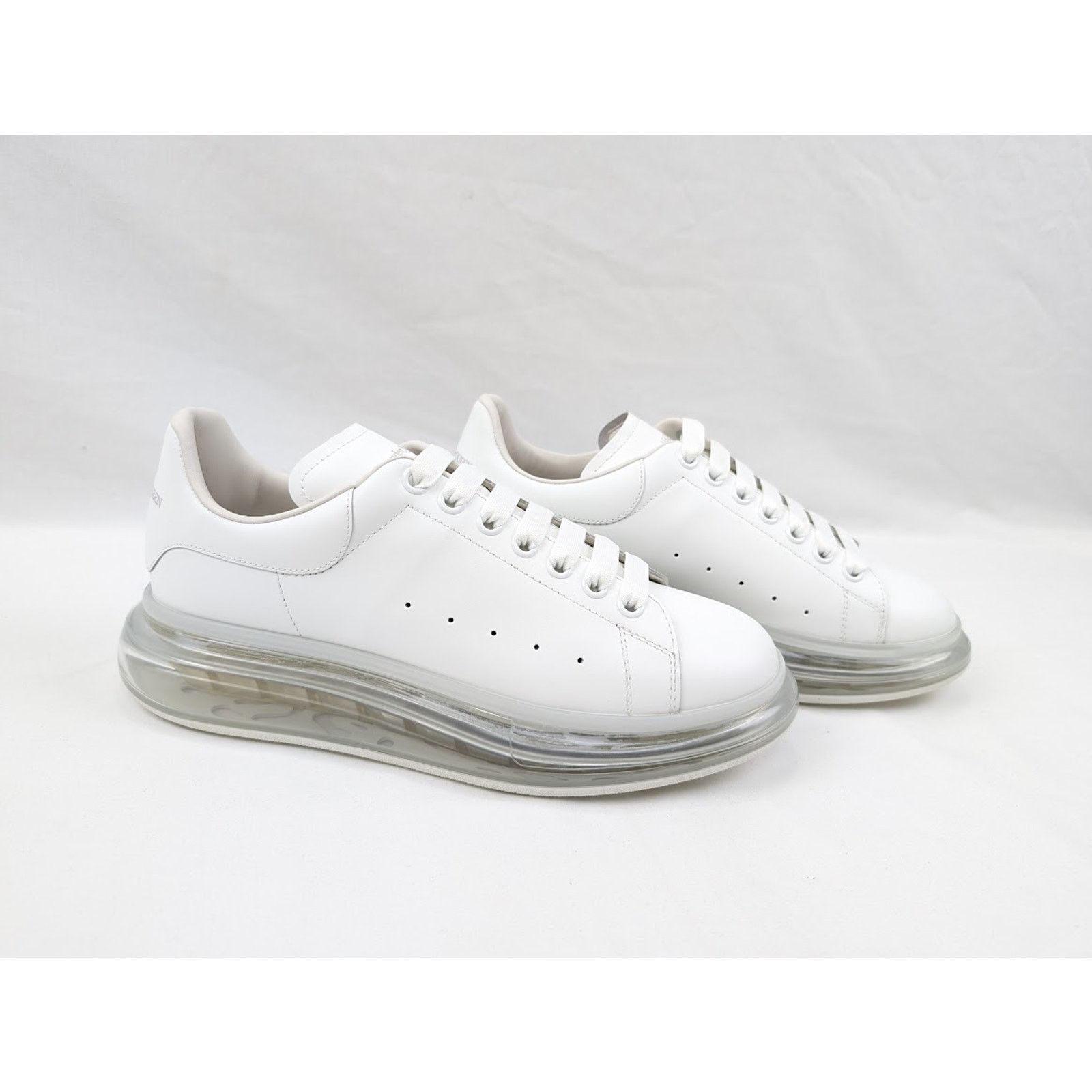 Alexander McQueen o1rshd1 Larry Transparent Sole Rubber Sneaker in White Size US 11 / EU 44 - 9 Thumbnail