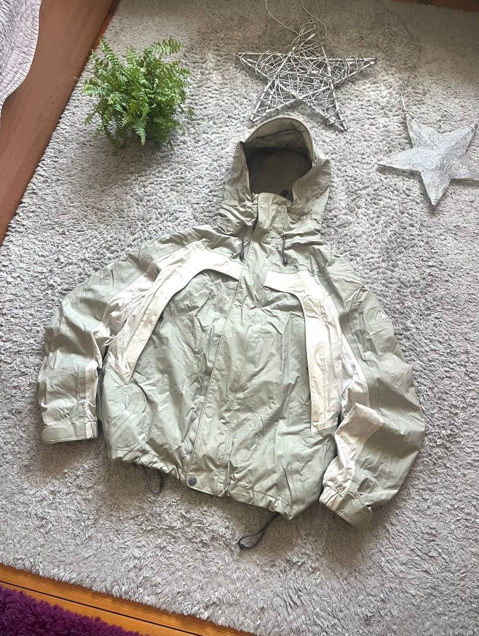 Nike ACG Nike ACG Light Jacket Streetwear Vintage 00s Rare Logo Size US L / EU 52-54 / 3 - 2 Thumbnail