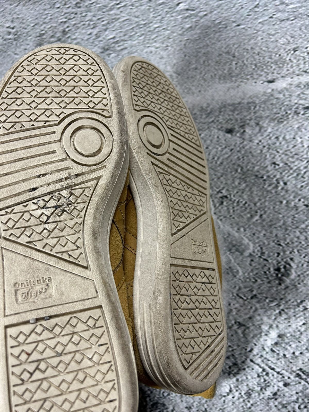 Onitsuka Tiger Onitsuka Tiger boots fur winter beige Size US 7.5 / IT 37.5 - 5 Thumbnail